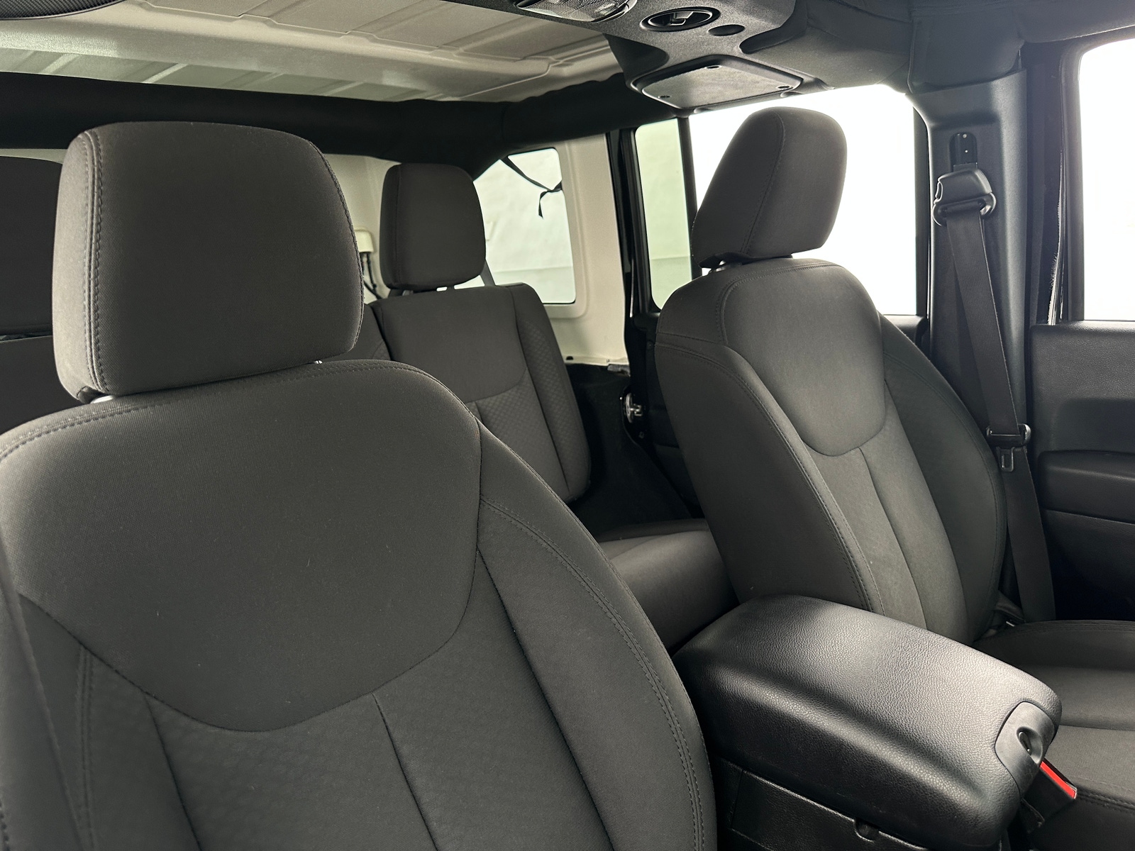 Thumbnail: 2018 Jeep Wrangler - 2