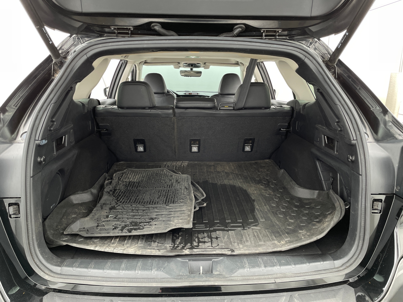 Thumbnail: 2020 Subaru Outback - 6