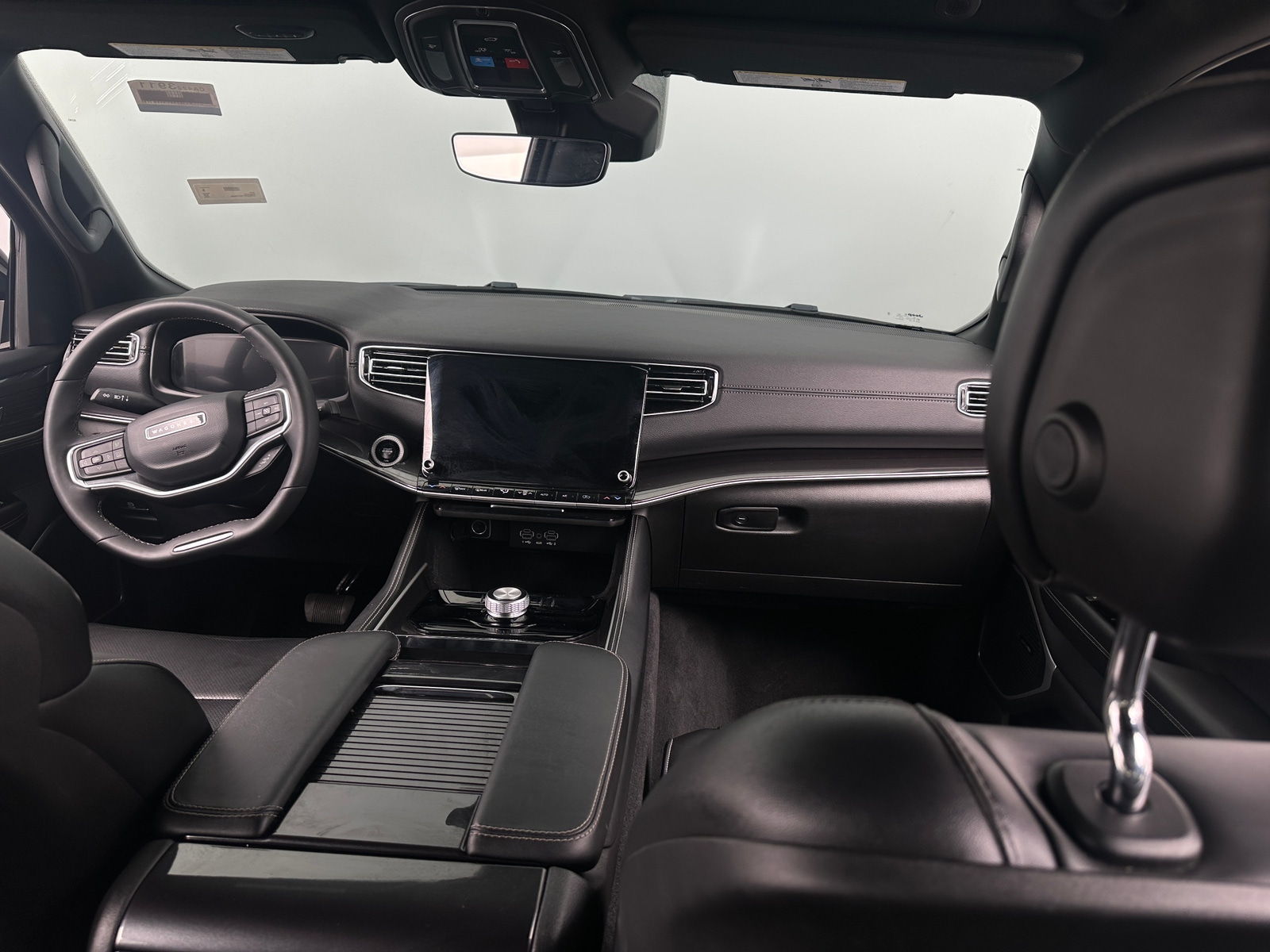 Thumbnail: 2024 Jeep Wagoneer - 2