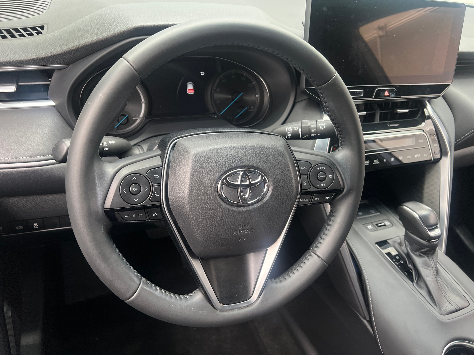 Thumbnail: 2024 Toyota Venza - 4