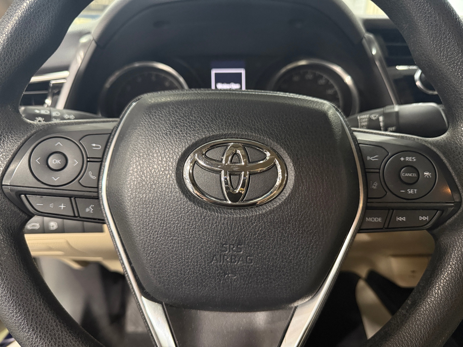 Thumbnail: 2018 Toyota Camry - 5