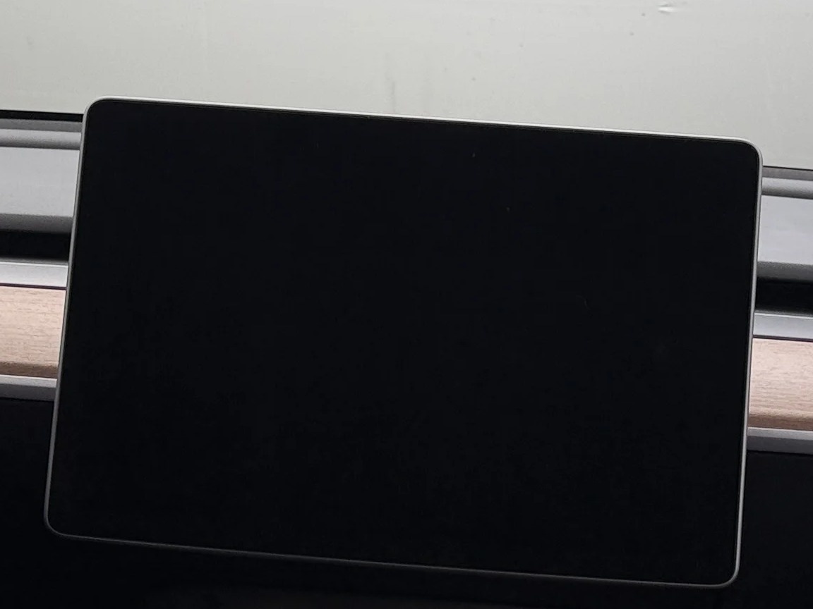 Thumbnail: 2023 Tesla Model Y - 3