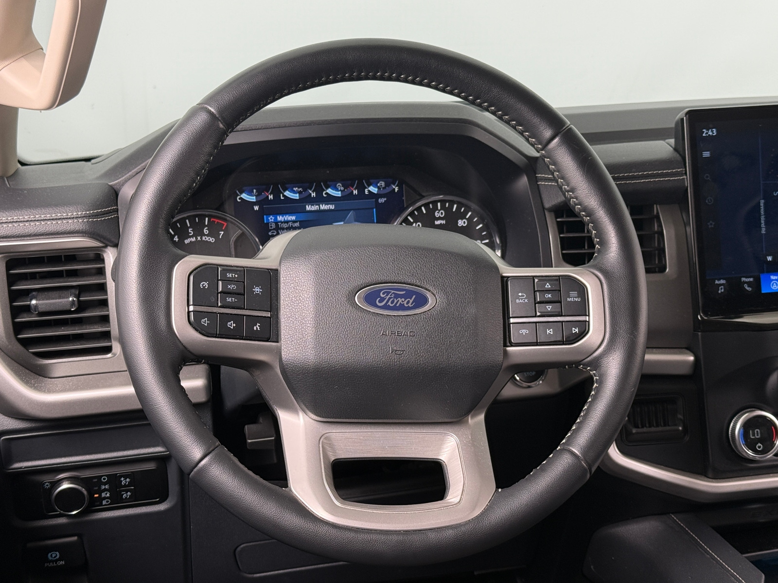 Thumbnail: 2024 Ford Expedition - 5