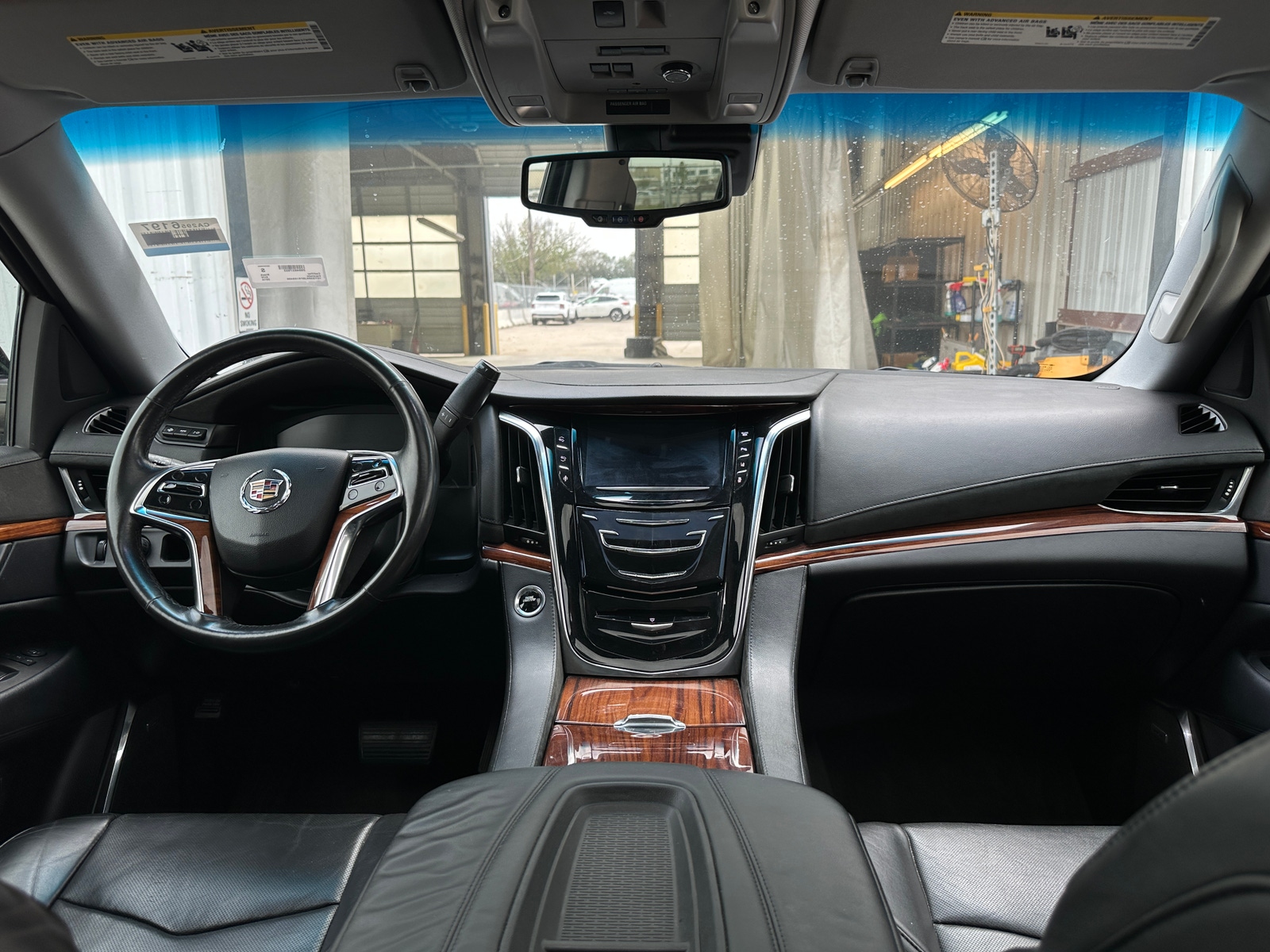 Thumbnail: 2015 Cadillac Escalade - 2
