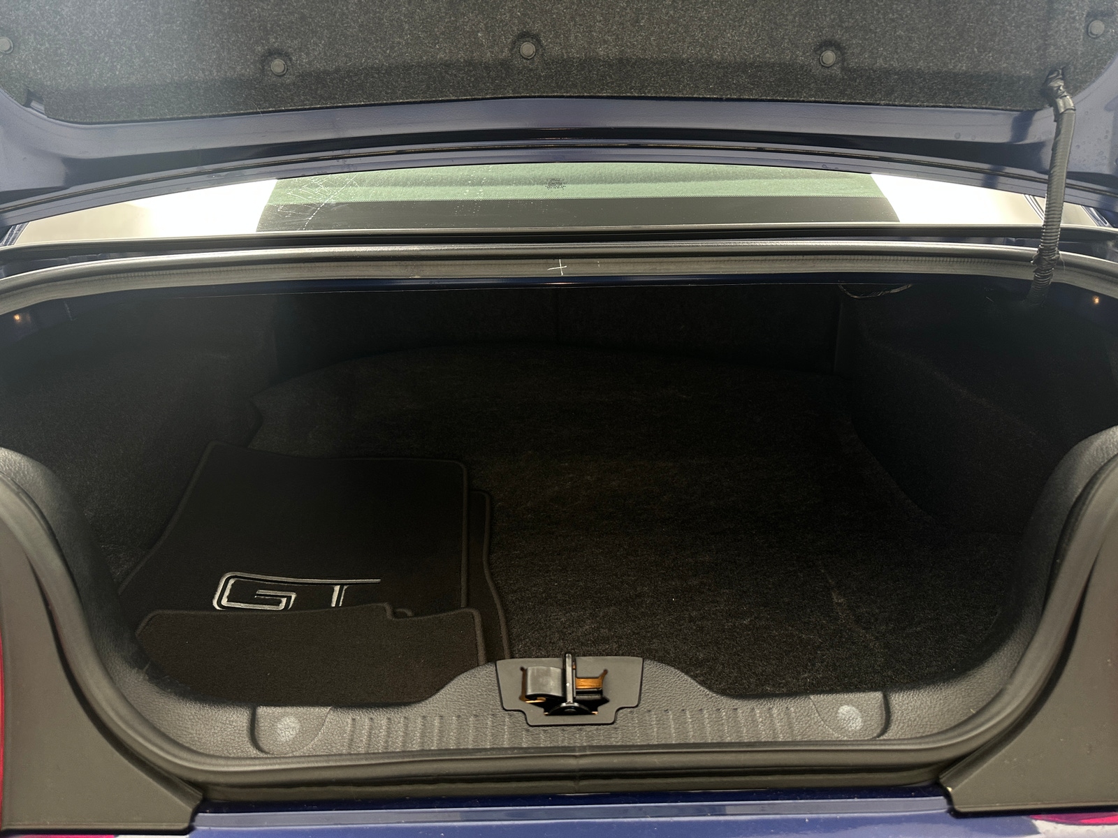 Thumbnail: 2012 Ford Mustang - 5