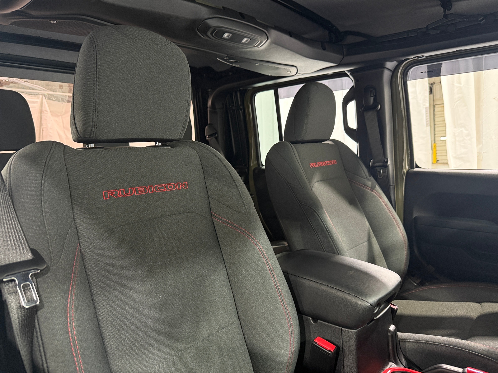 Thumbnail: 2025 Jeep Gladiator - 2