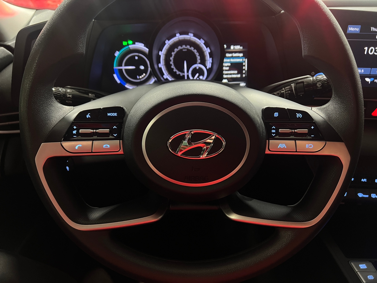 Thumbnail: 2023 Hyundai Elantra - 5