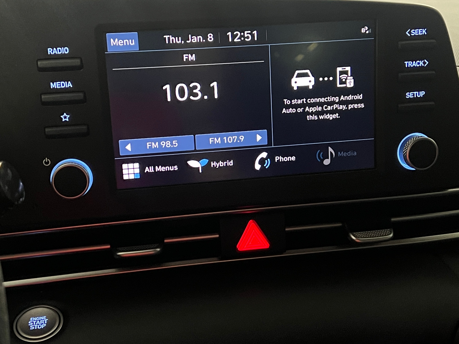 Thumbnail: 2023 Hyundai Elantra - 4