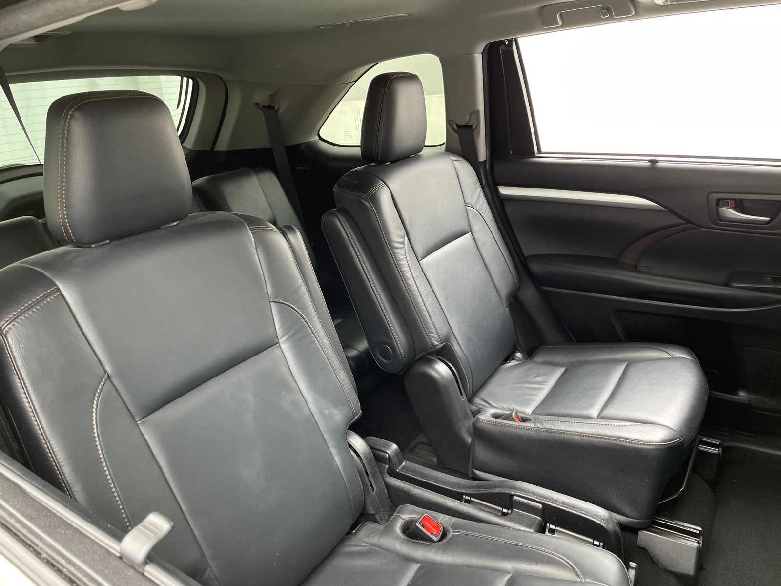 Thumbnail: 2018 Toyota Highlander - 5