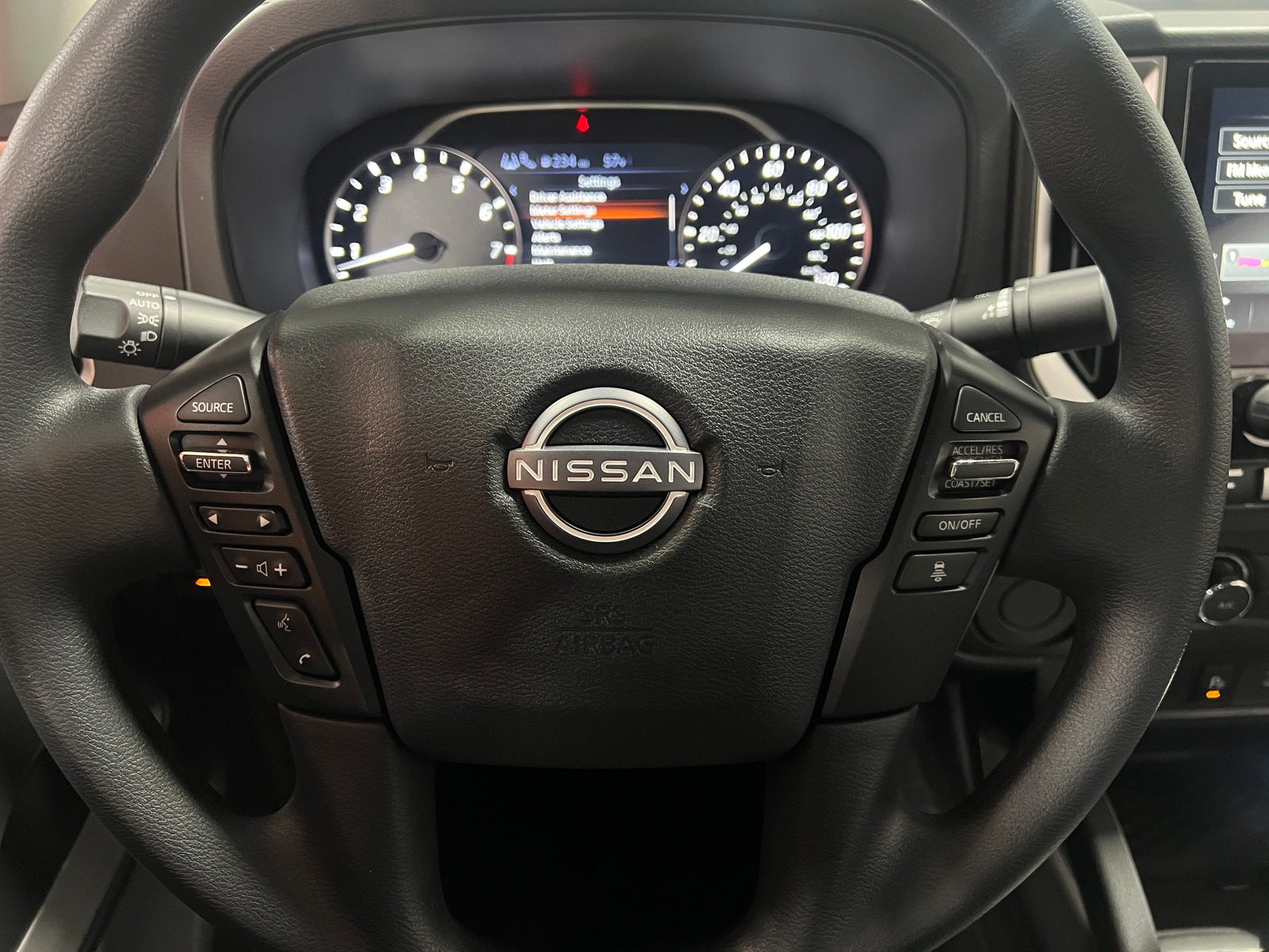 Thumbnail: 2025 Nissan Frontier - 5