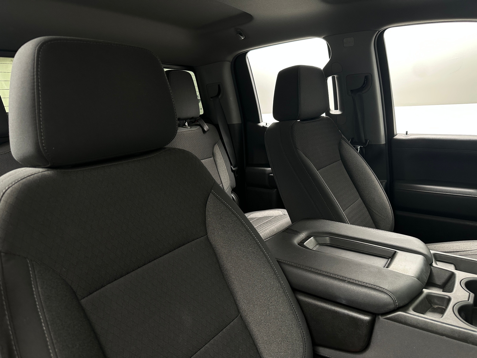 Thumbnail: 2020 Chevrolet Silverado 1500 - 2