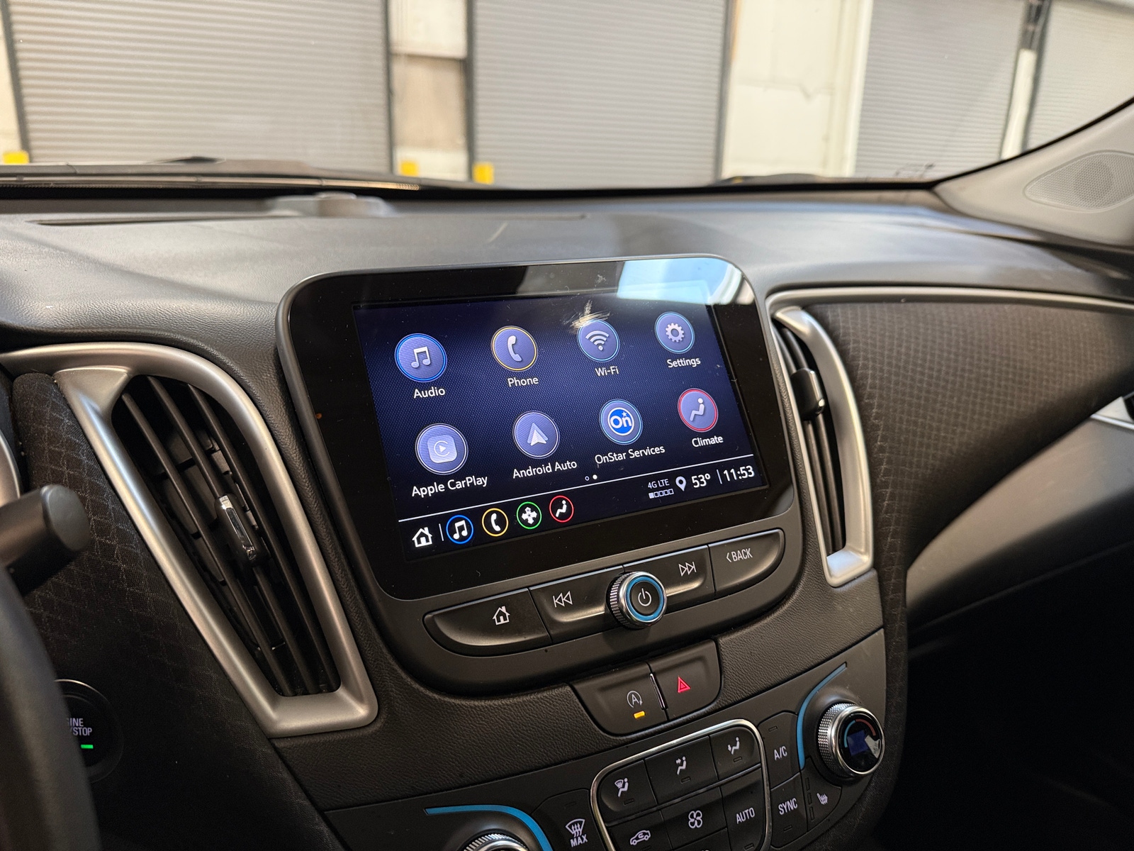 Thumbnail: 2024 Chevrolet Malibu - 4