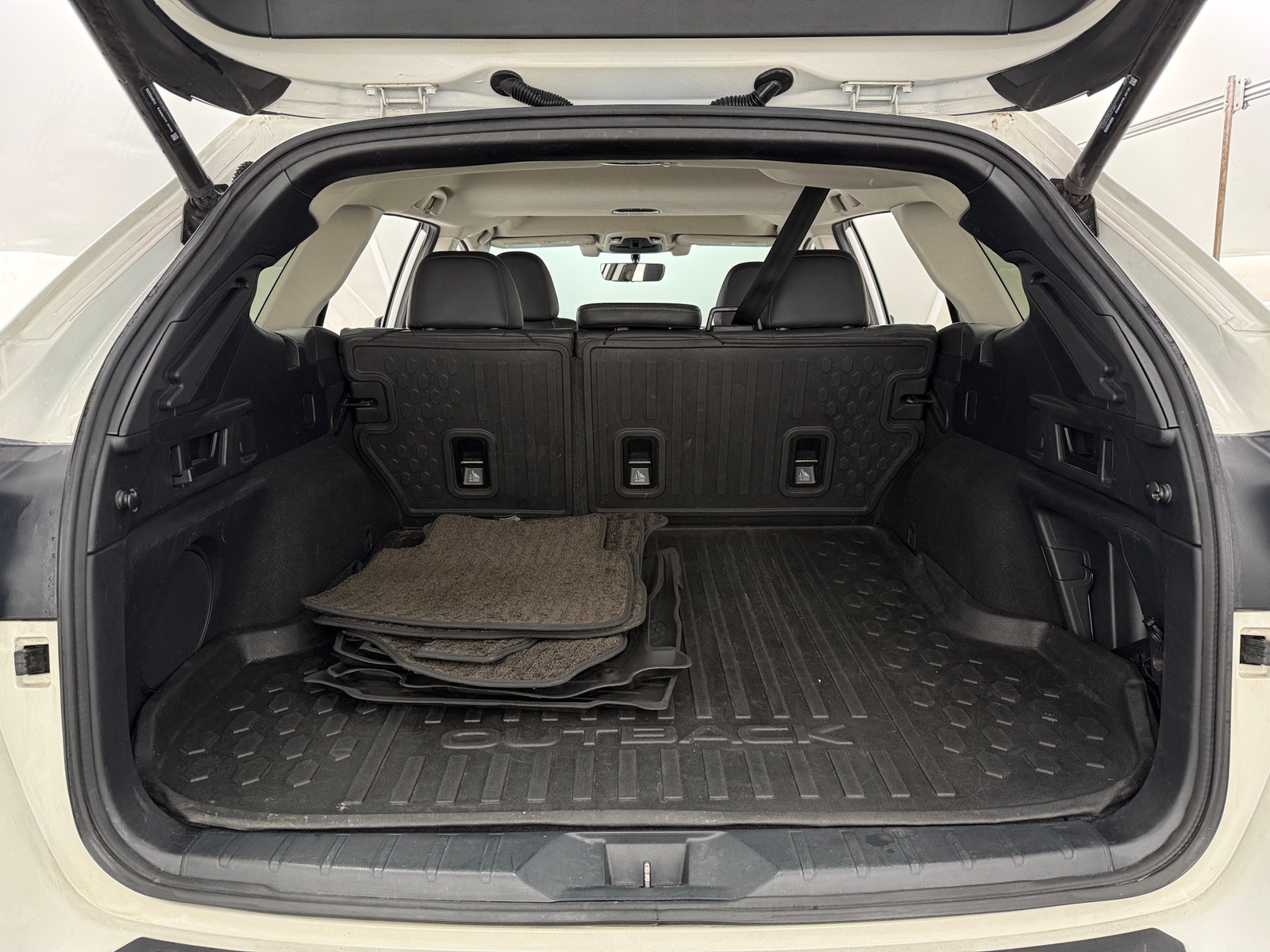 Thumbnail: 2020 Subaru Outback - 6