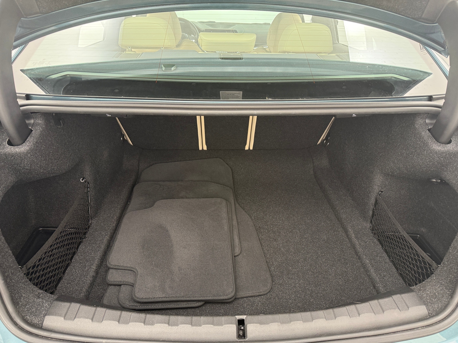 Thumbnail: 2021 BMW 3 Series - 6