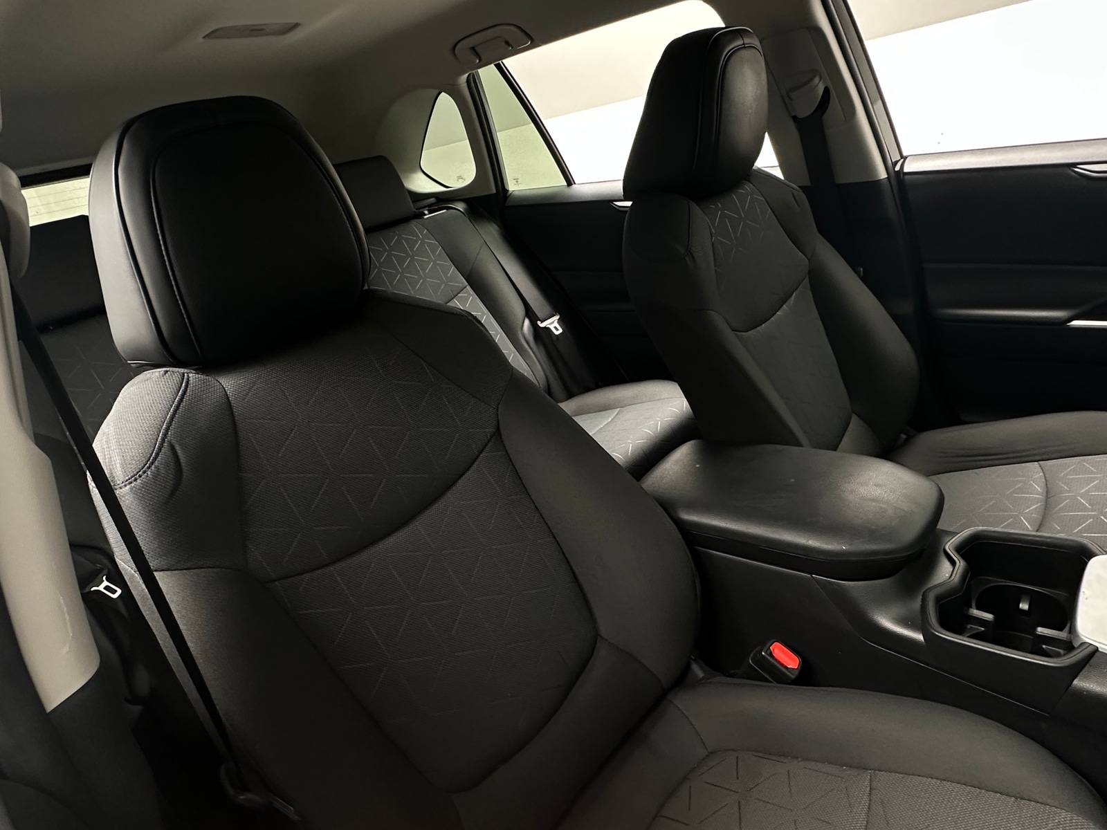 Thumbnail: 2024 Toyota RAV4 - 2