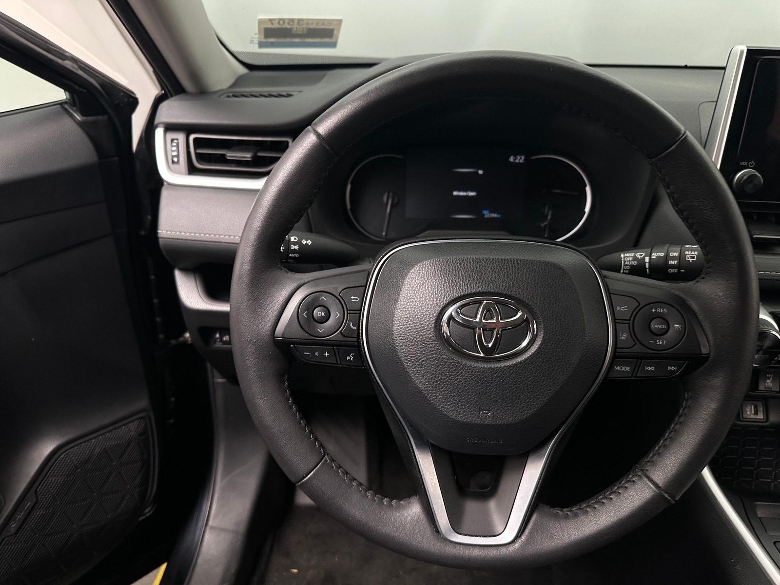 Thumbnail: 2024 Toyota RAV4 - 5