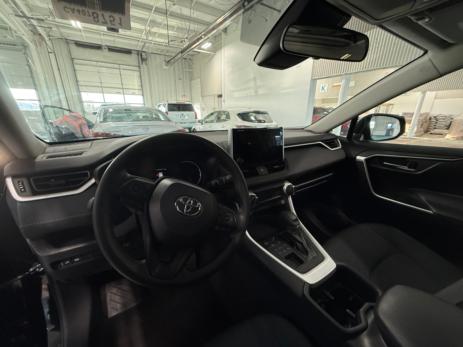 Thumbnail: 2025 Toyota RAV4 - 3