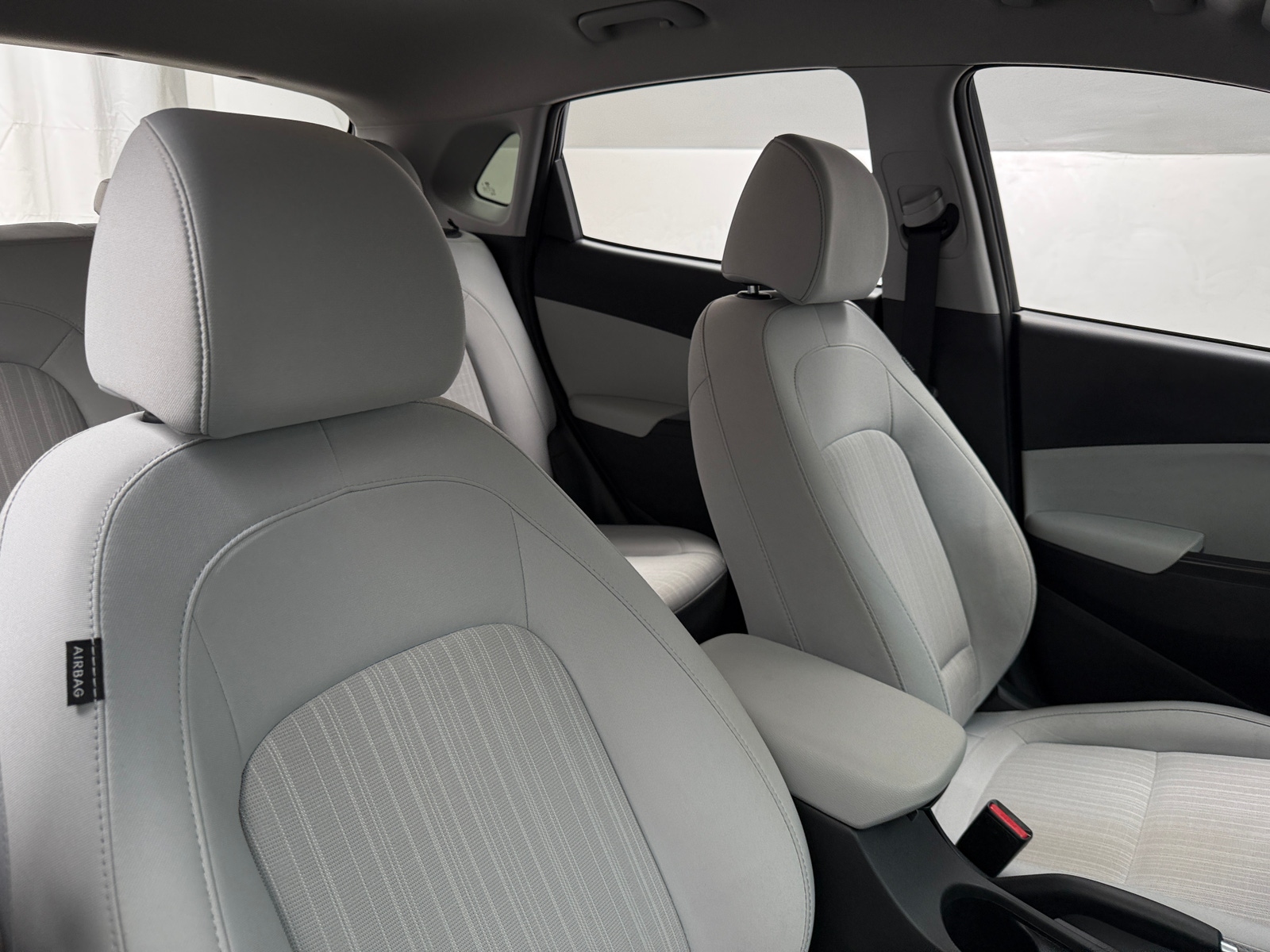 Thumbnail: 2023 Hyundai Kona - 2