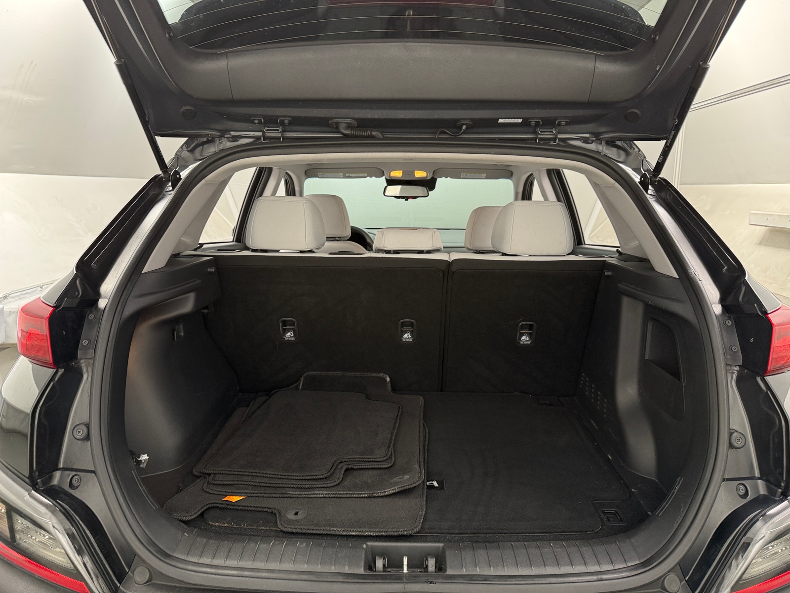 Thumbnail: 2023 Hyundai Kona - 7