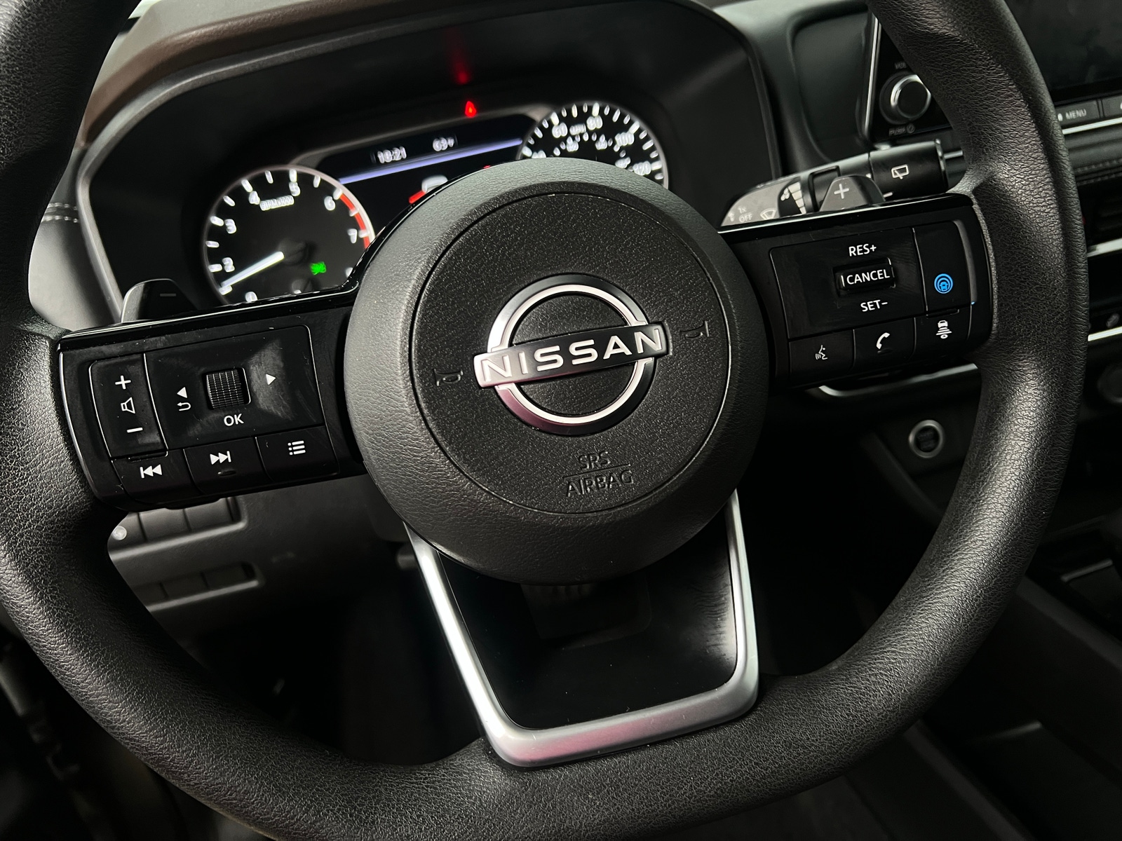 Thumbnail: 2022 Nissan Rogue - 5