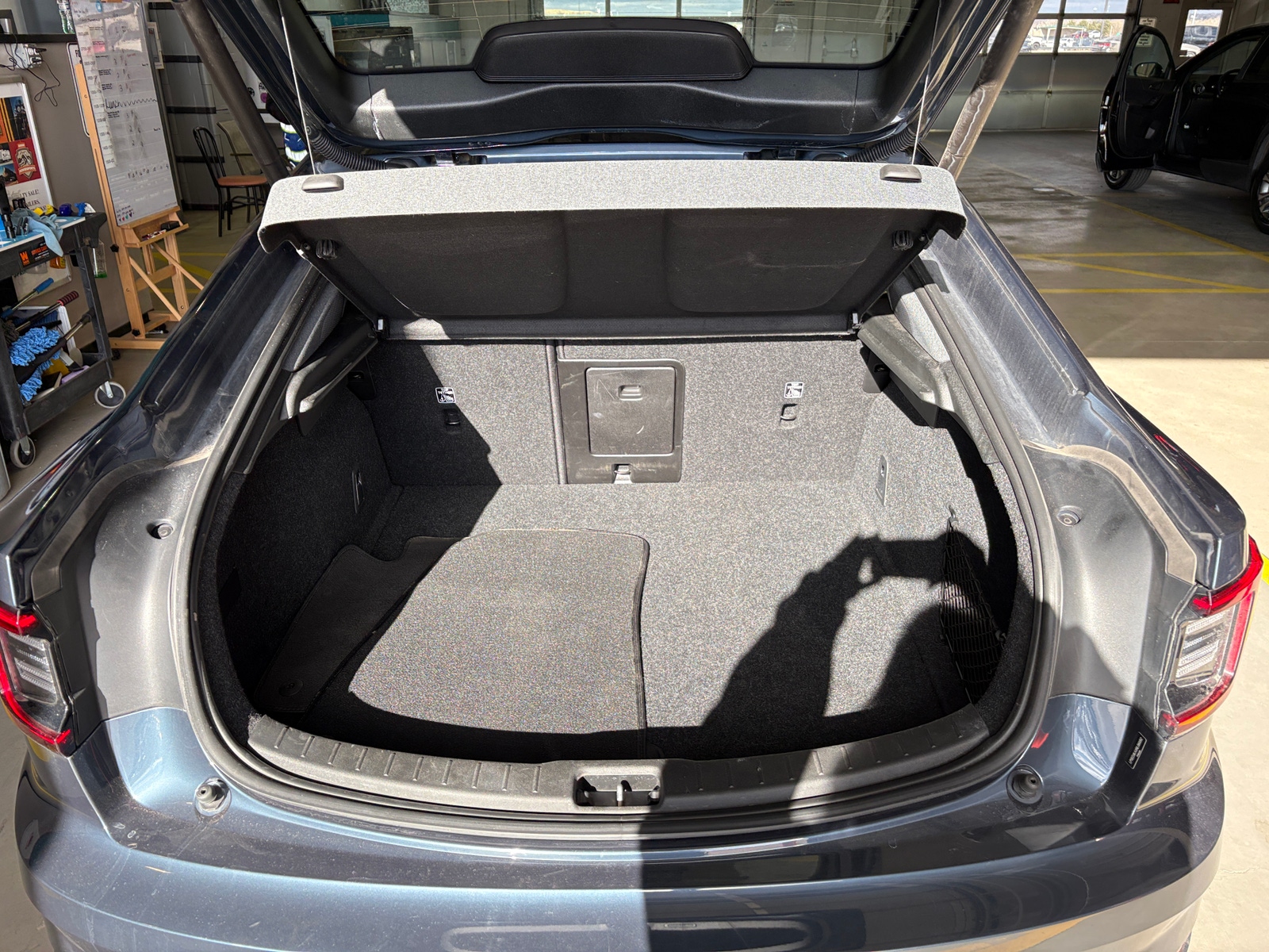 Thumbnail: 2022 Polestar 2 - 7