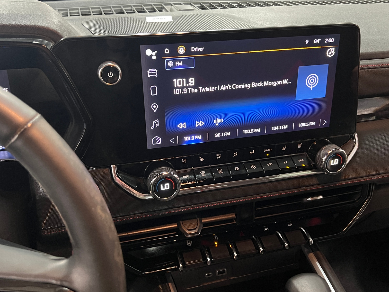 Thumbnail: 2023 Chevrolet Colorado - 4