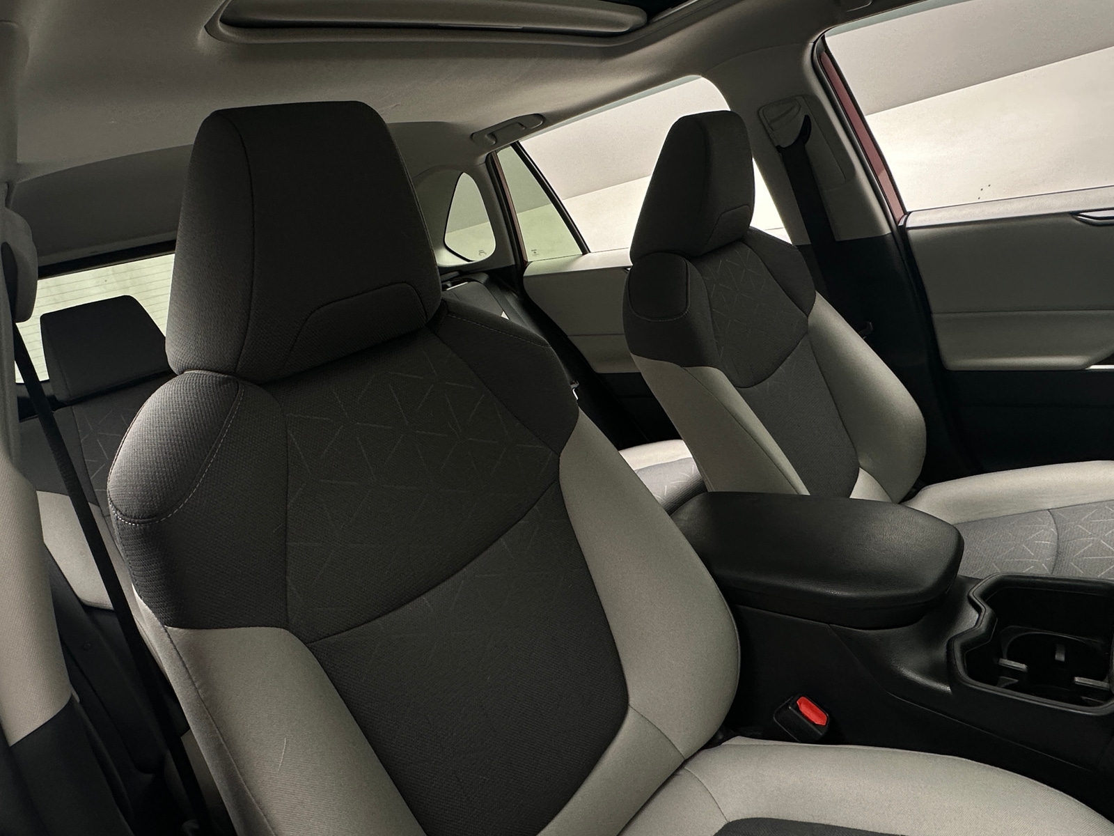 Thumbnail: 2025 Toyota RAV4 - 2