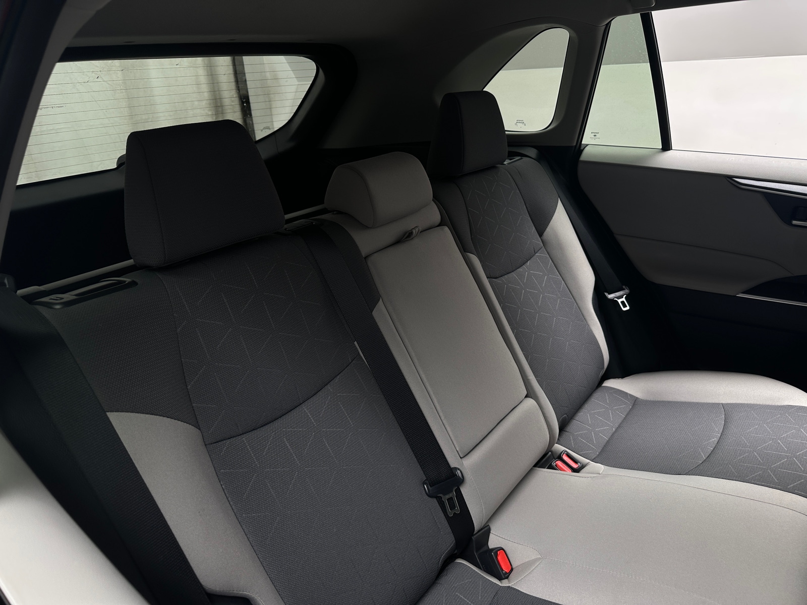 Thumbnail: 2025 Toyota RAV4 - 6