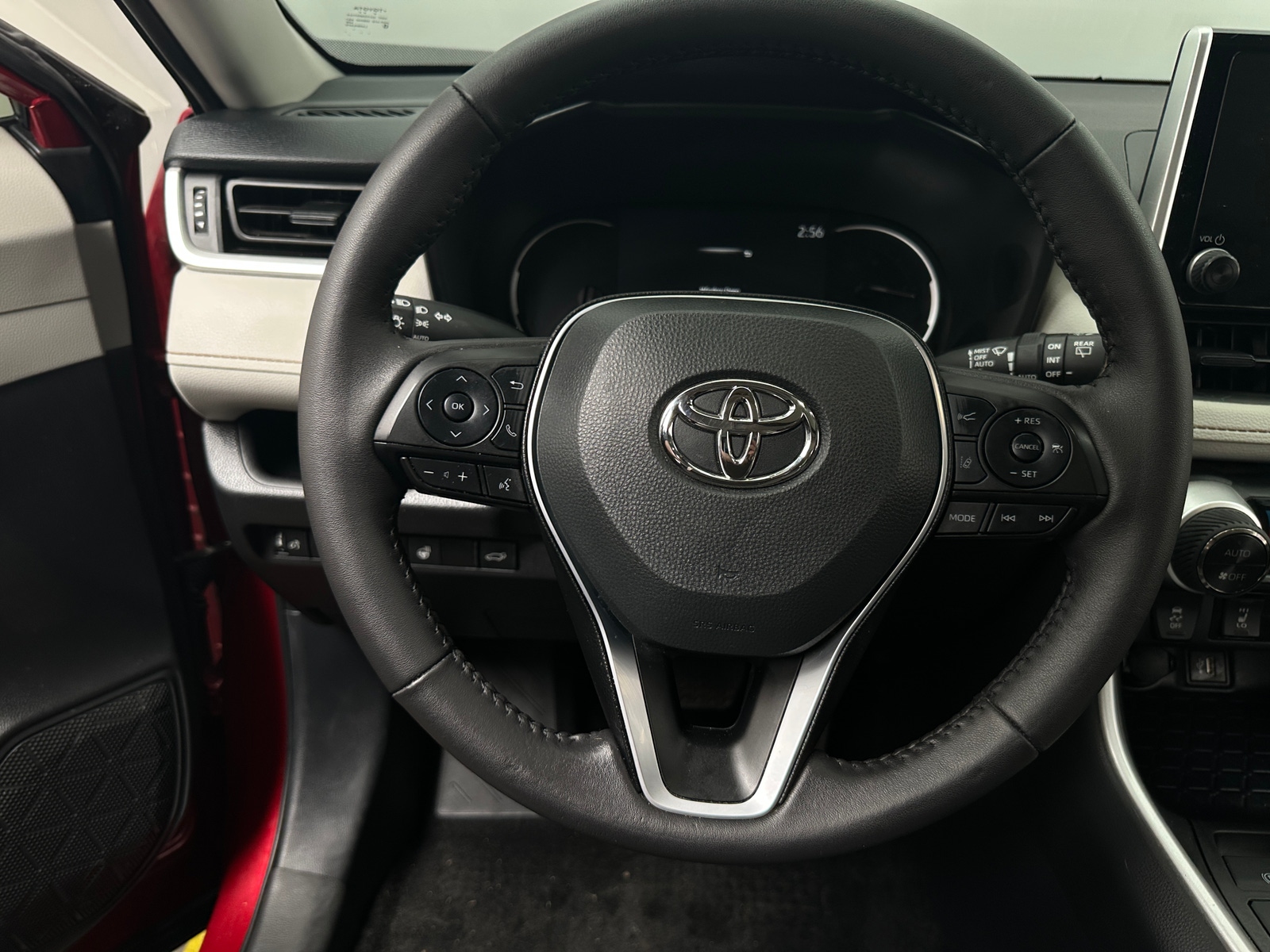 Thumbnail: 2025 Toyota RAV4 - 5