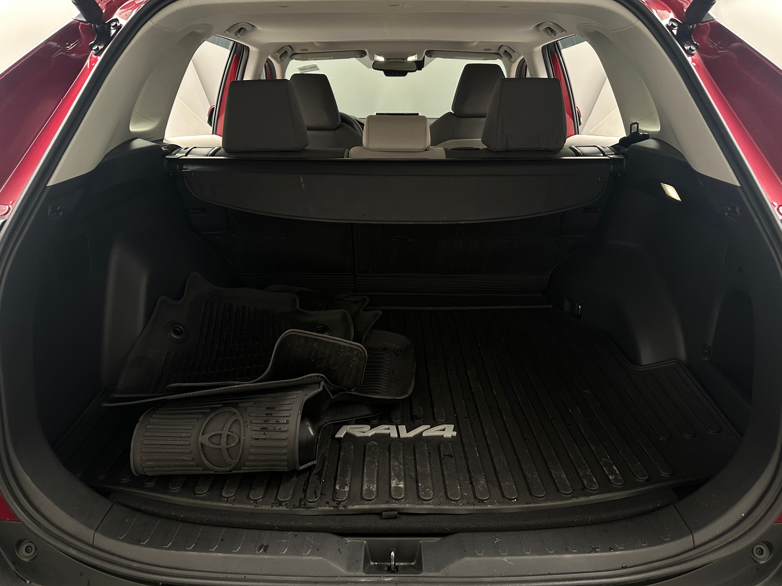 Thumbnail: 2025 Toyota RAV4 - 7