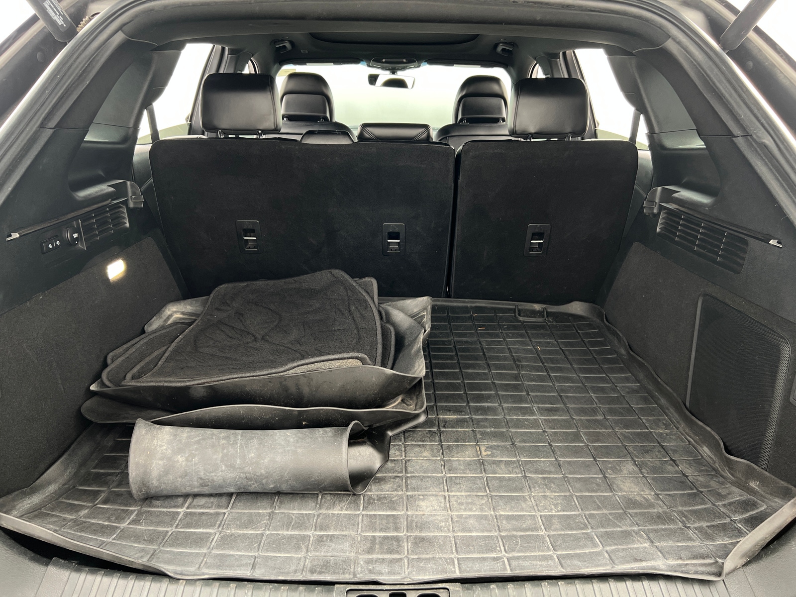 Thumbnail: 2019 Lincoln Nautilus - 6