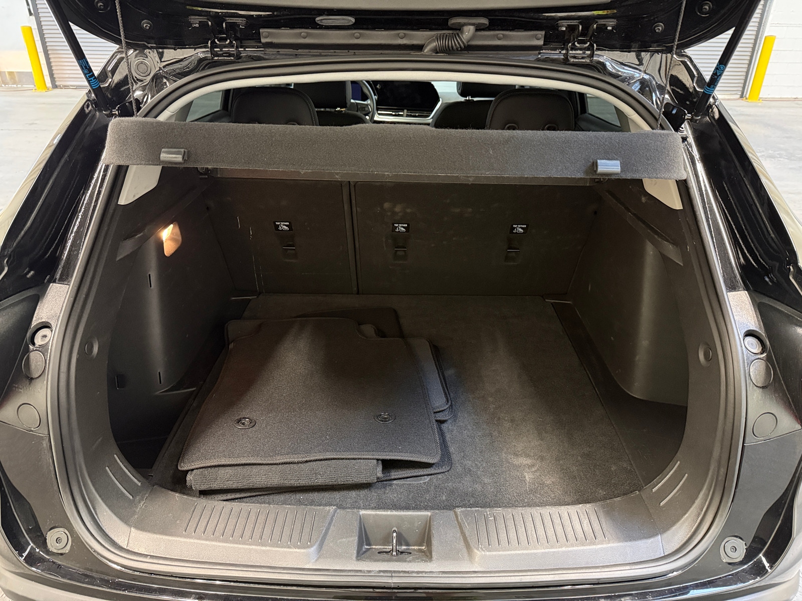 Thumbnail: 2025 Chevrolet Trax - 7