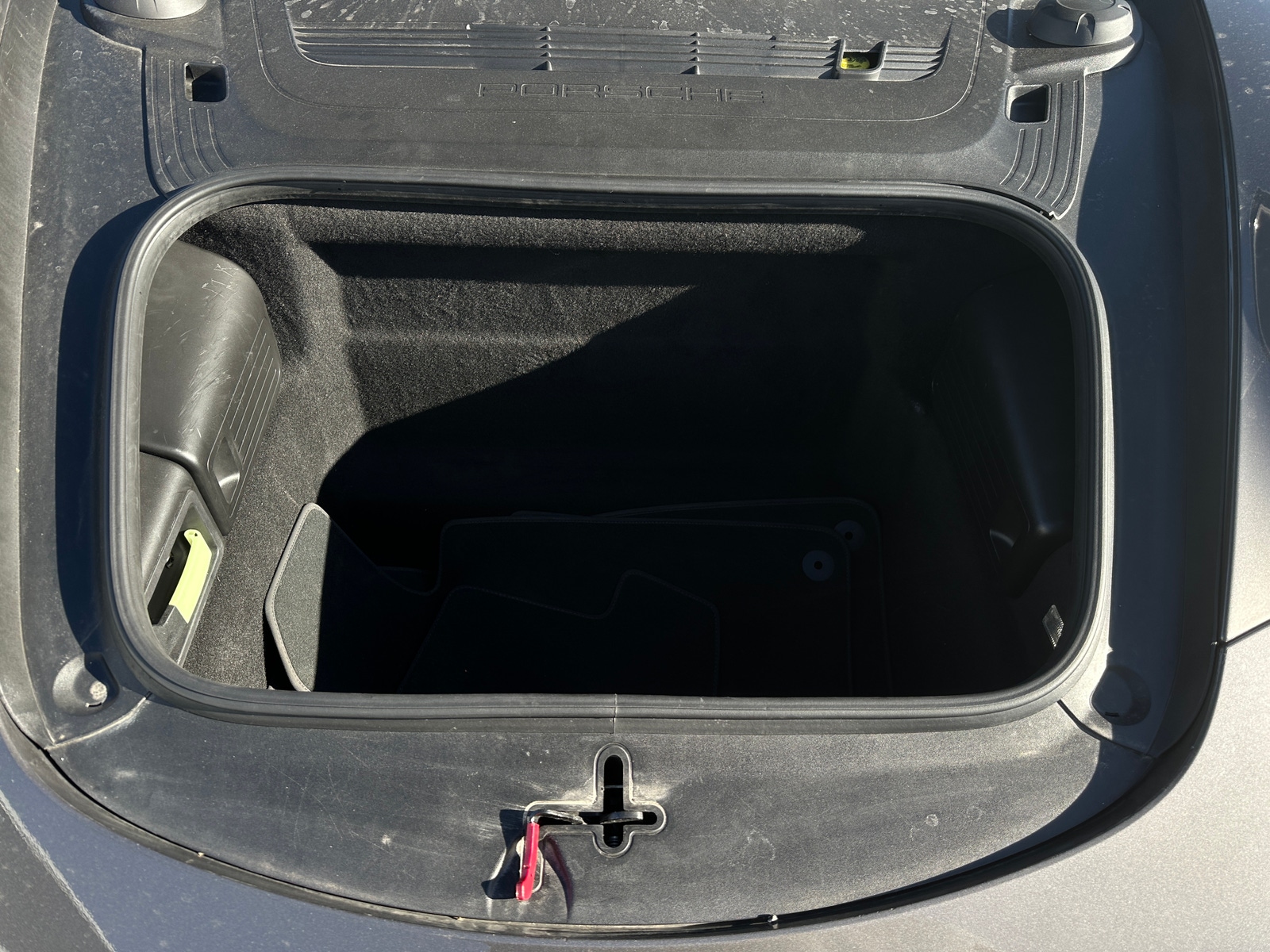 Thumbnail: 2014 Porsche 911 - 3