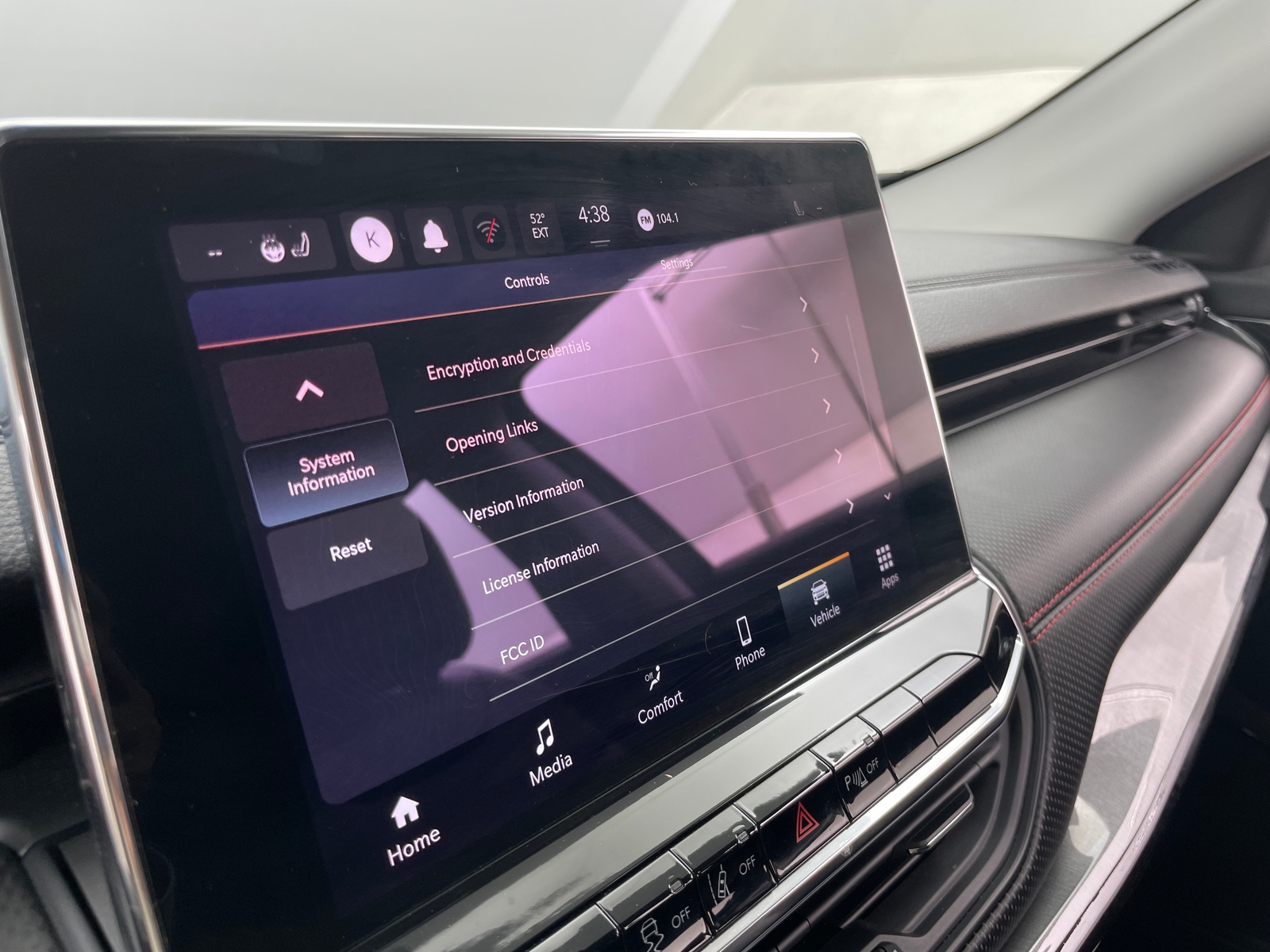 Thumbnail: 2022 Jeep Compass - 4