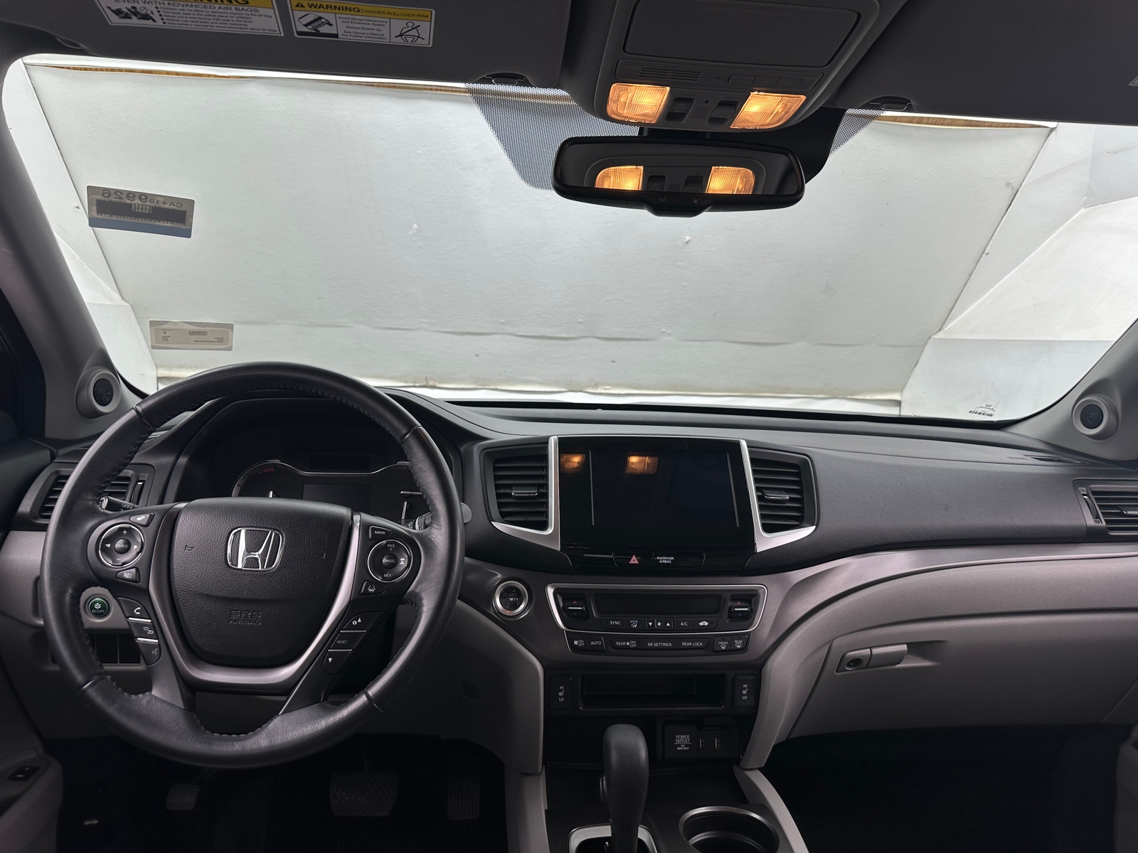 Thumbnail: 2017 Honda Pilot - 3