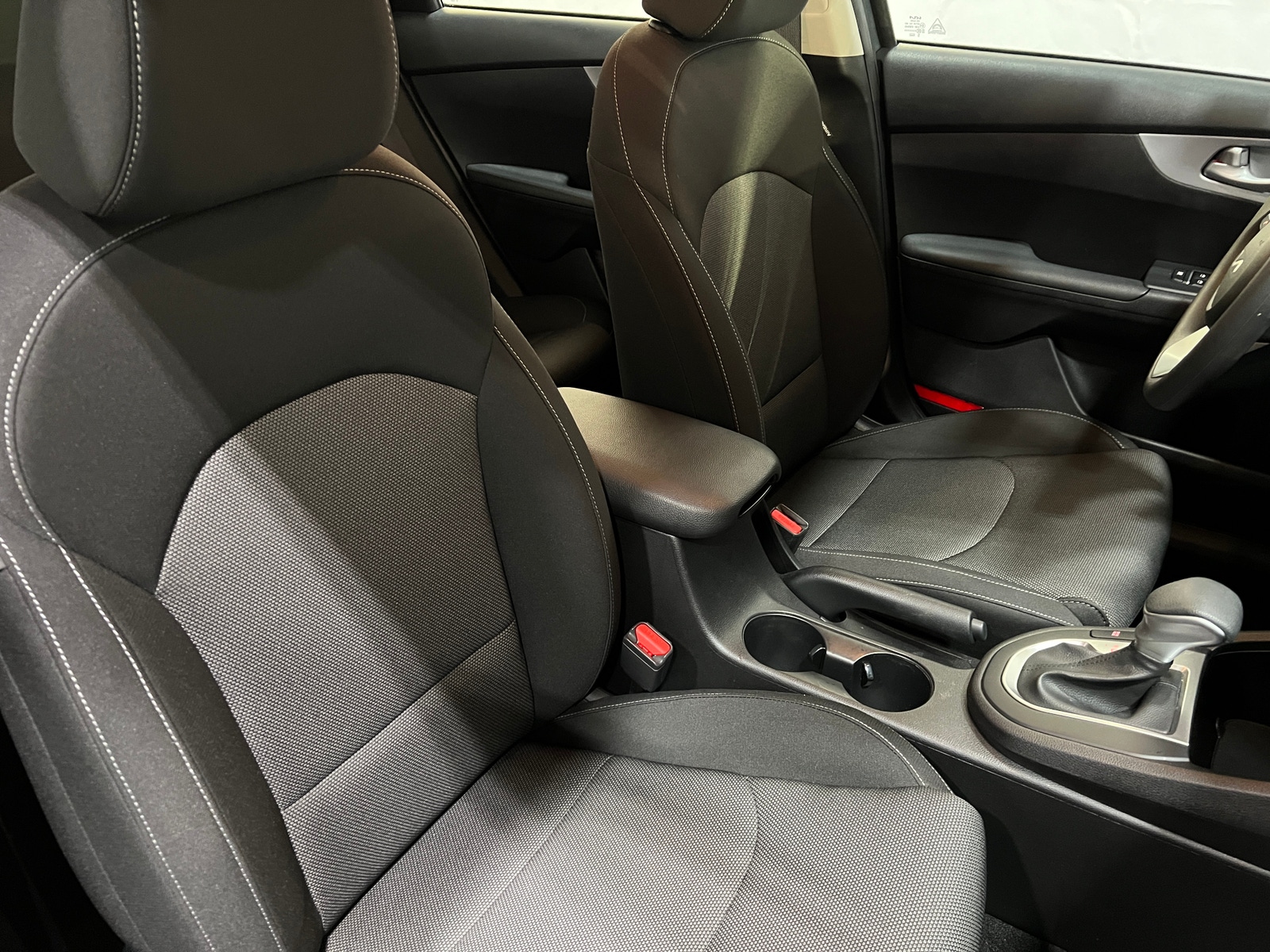 Thumbnail: 2023 Kia Forte - 2