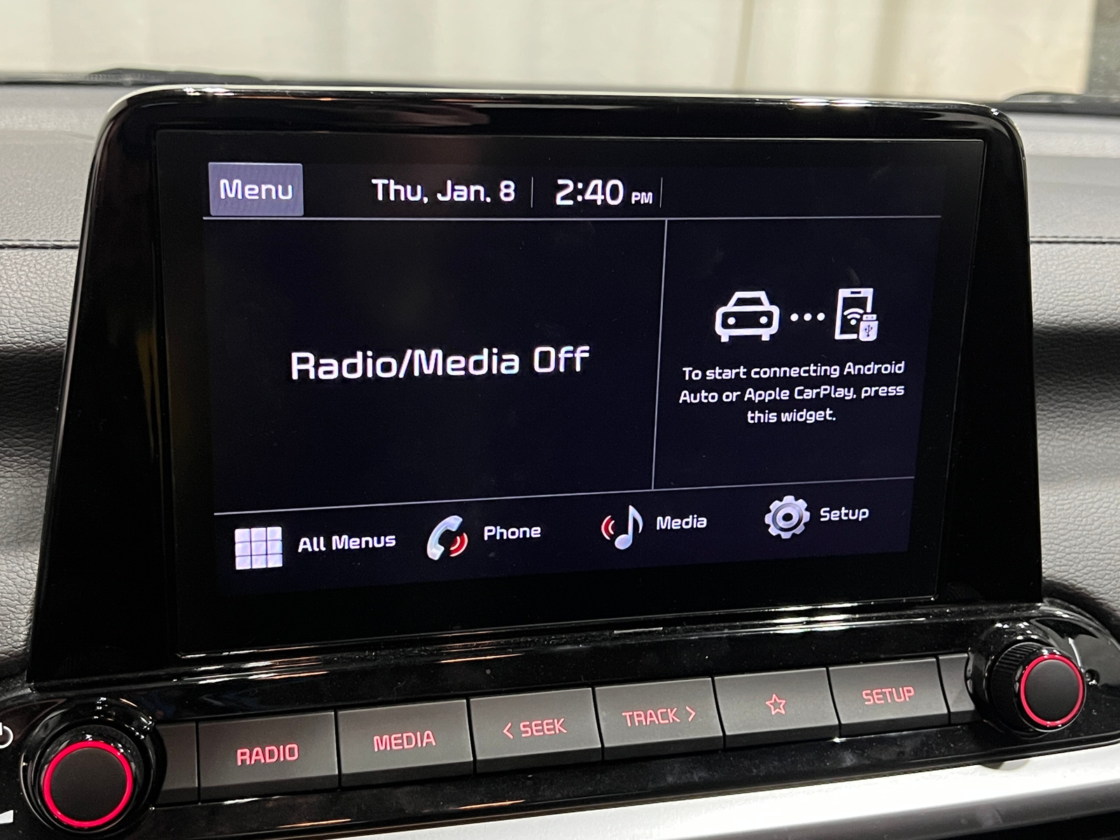 Thumbnail: 2023 Kia Forte - 4