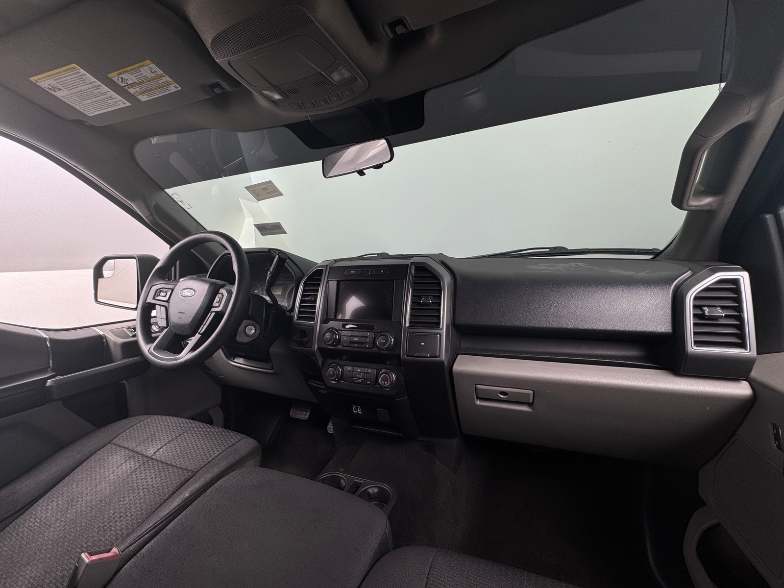 Thumbnail: 2019 Ford Econoline - 3