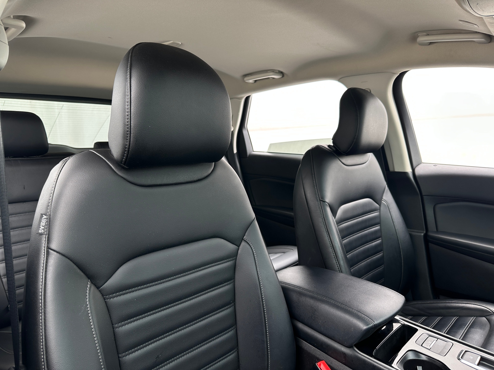 Thumbnail: 2019 Ford Edge - 2