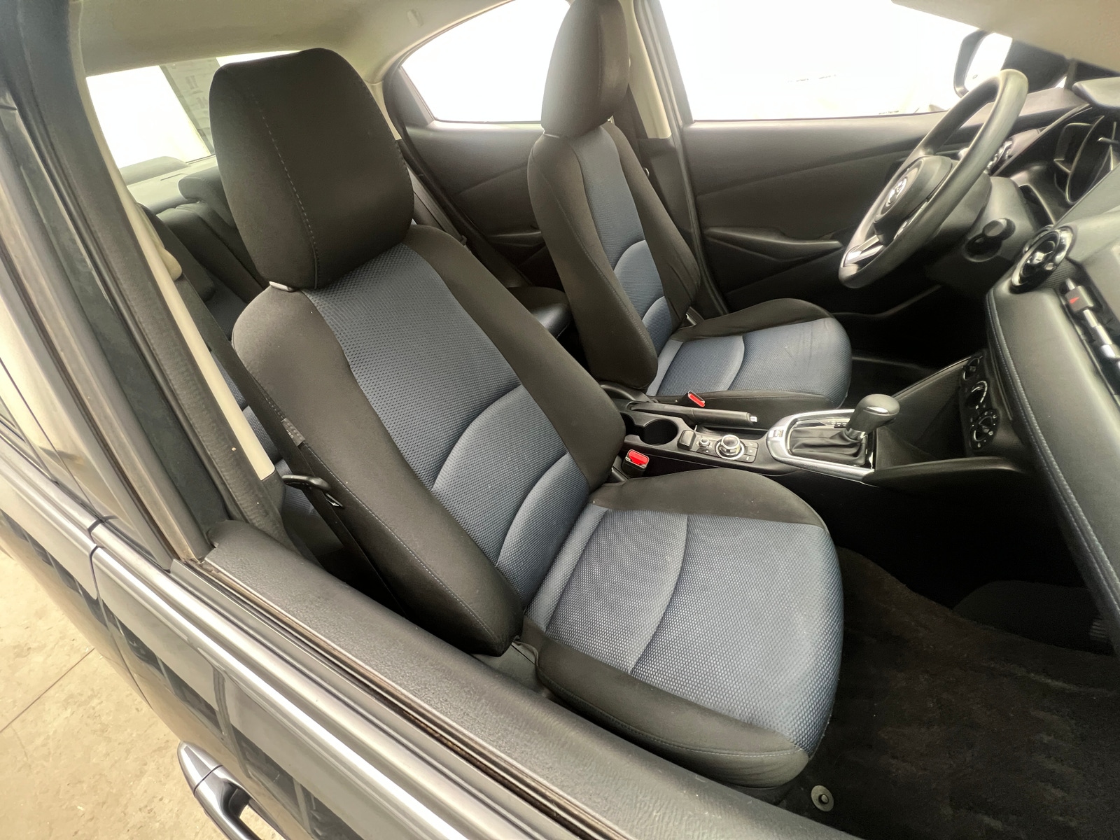 Thumbnail: 2019 Toyota Yaris - 2