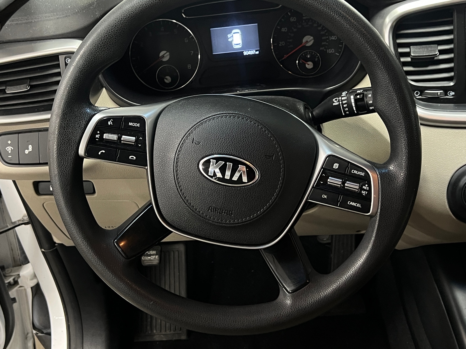 Thumbnail: 2019 Kia Sorento - 5