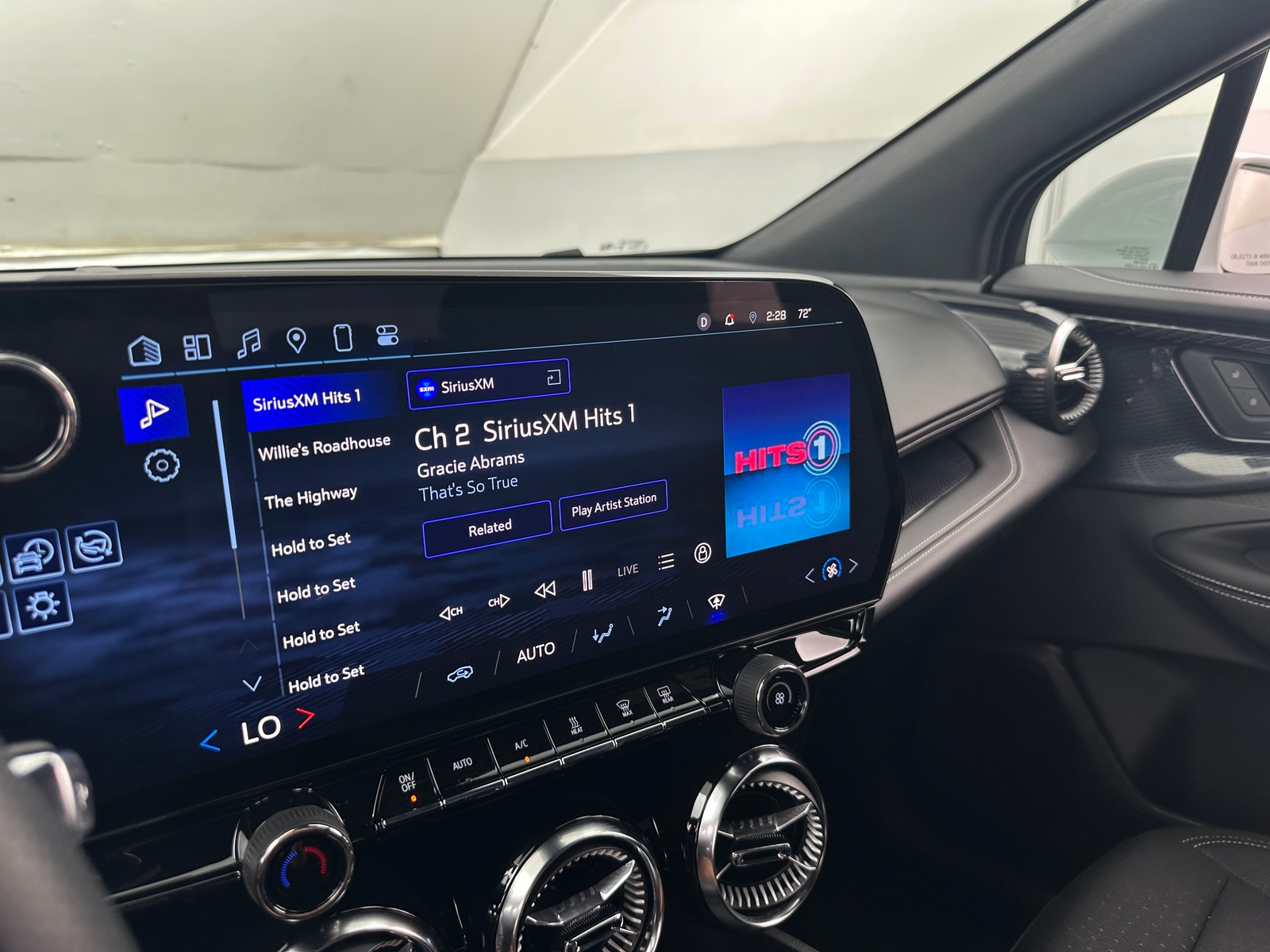 Thumbnail: 2025 Chevrolet Blazer EV - 4