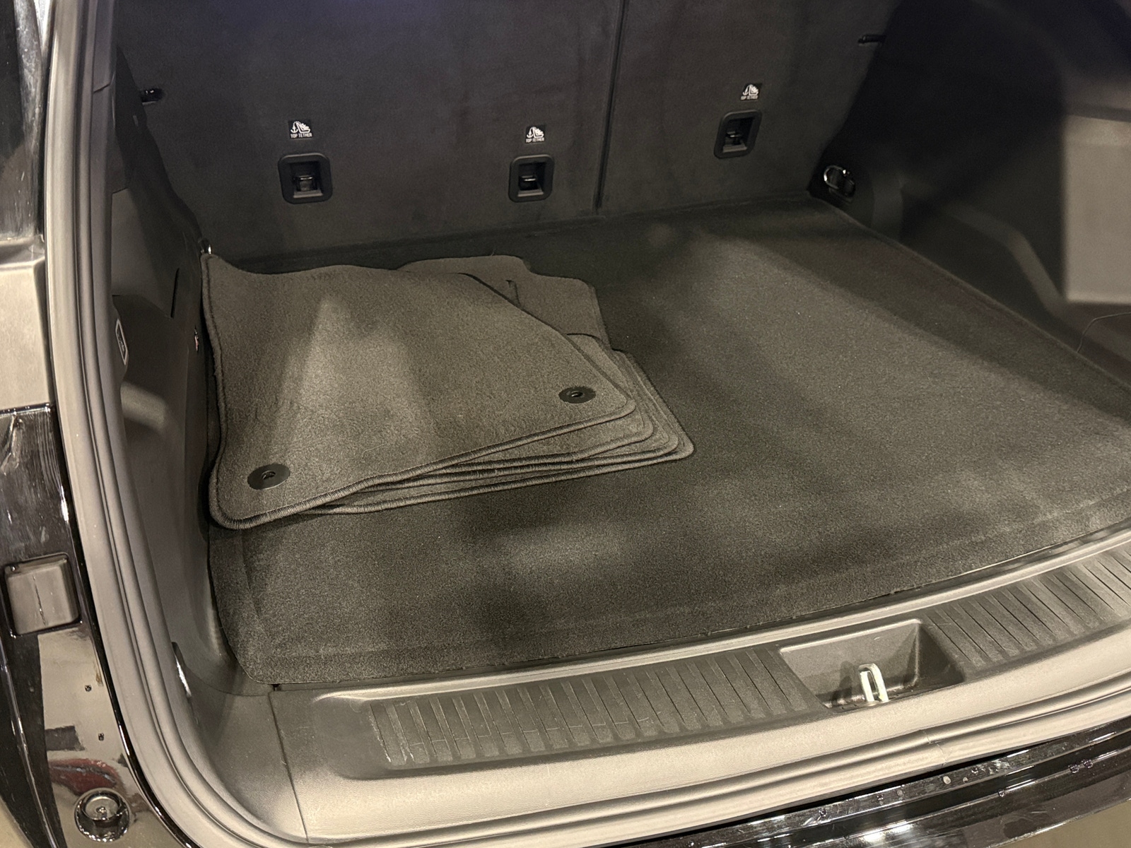 Thumbnail: 2024 Jeep Wagoneer S - 6