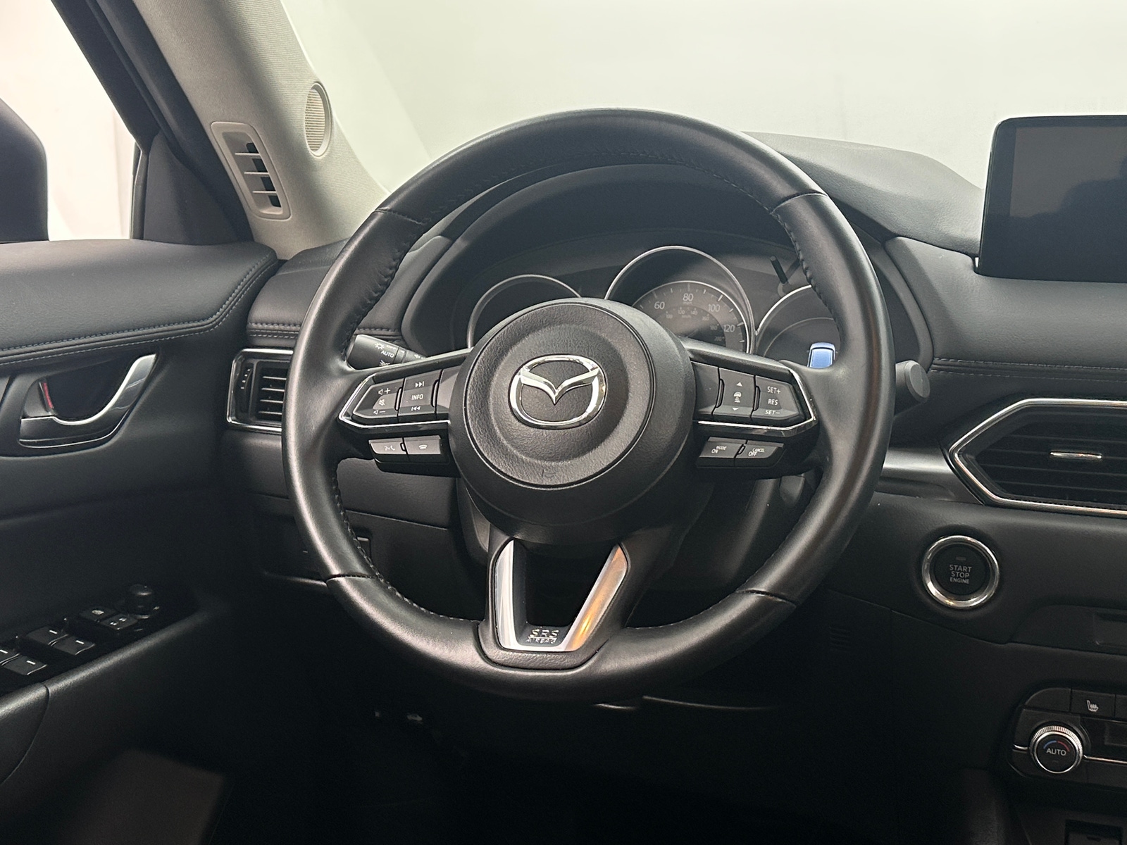 Thumbnail: 2025 Mazda CX-5 - 4