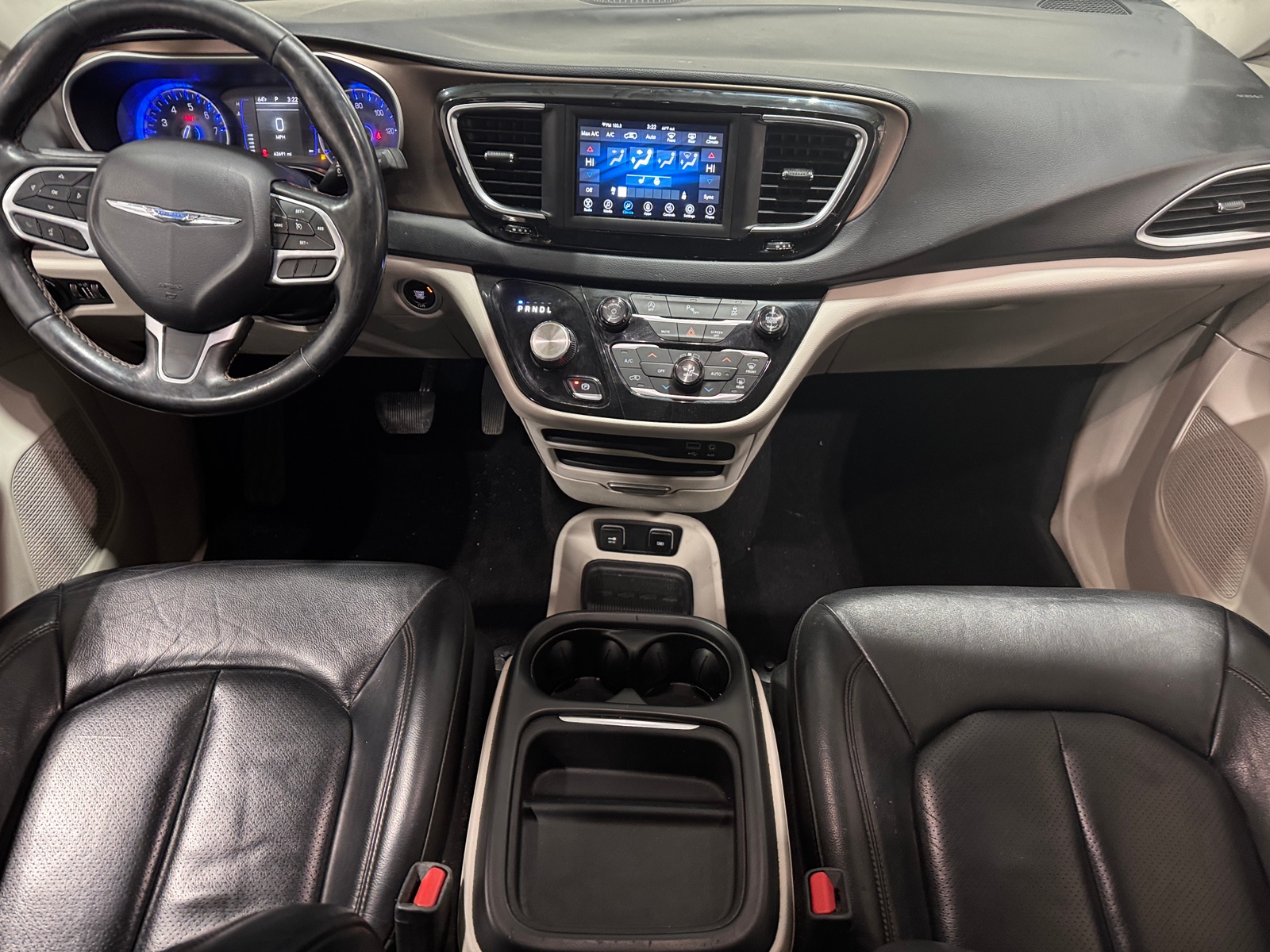 Thumbnail: 2019 Chrysler Pacifica - 2
