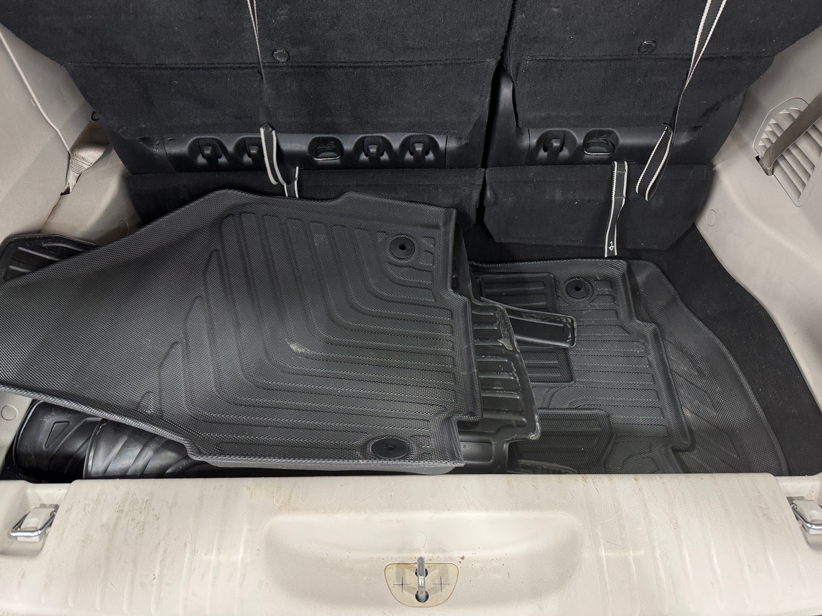 Thumbnail: 2019 Chrysler Pacifica - 6