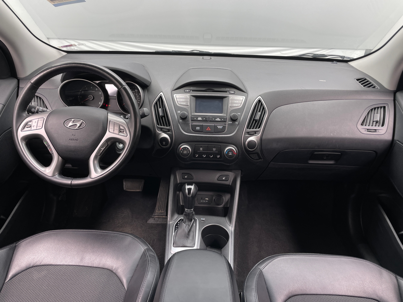 Thumbnail: 2015 Hyundai Tucson - 3