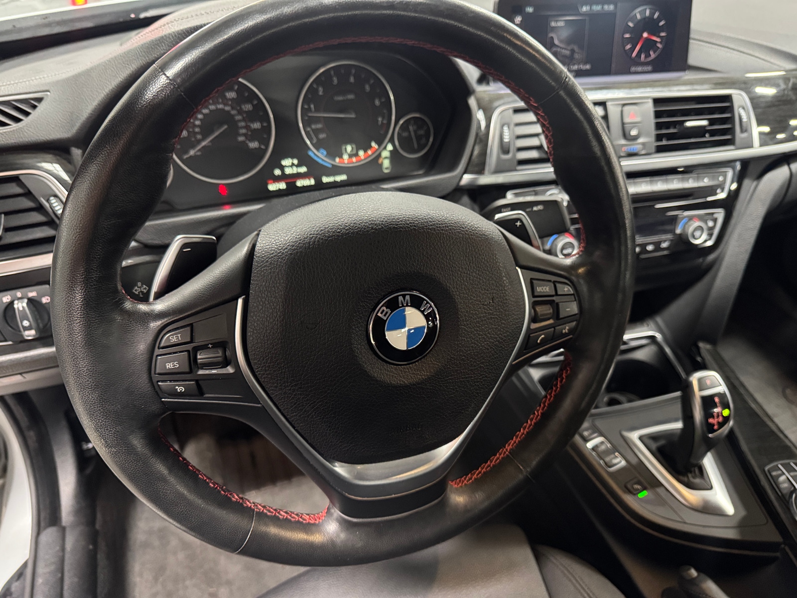 Thumbnail: 2018 BMW 4 Series - 4