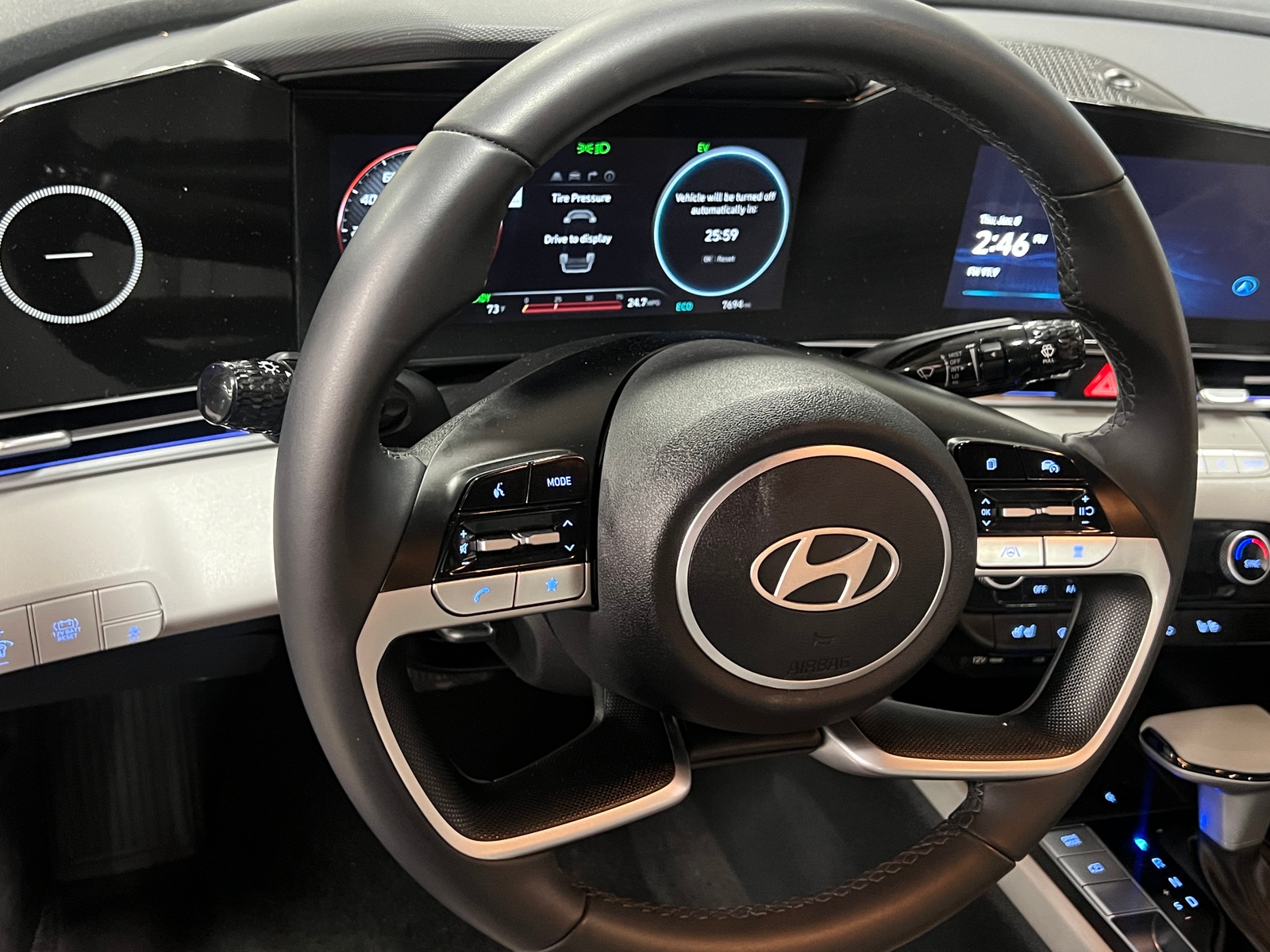 Thumbnail: 2025 Hyundai Elantra - 4