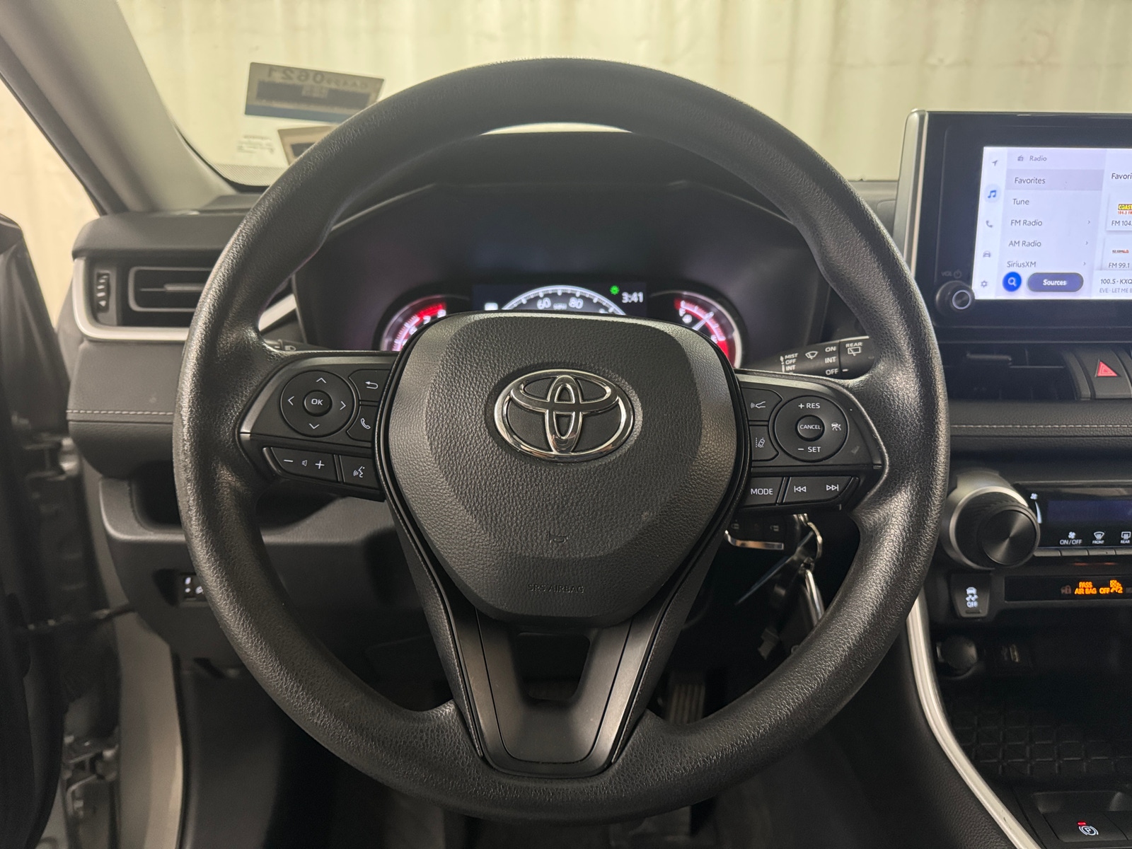 Thumbnail: 2023 Toyota RAV4 - 5